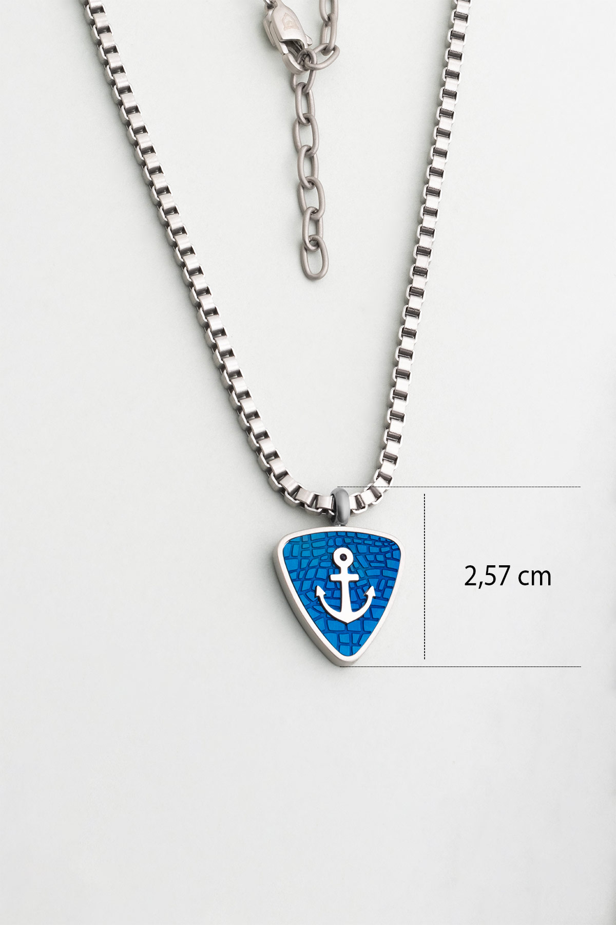 Resim Çapa Figürlü Karbon Fiber Detaylı 65 Cm Çelik Erkek Kolye