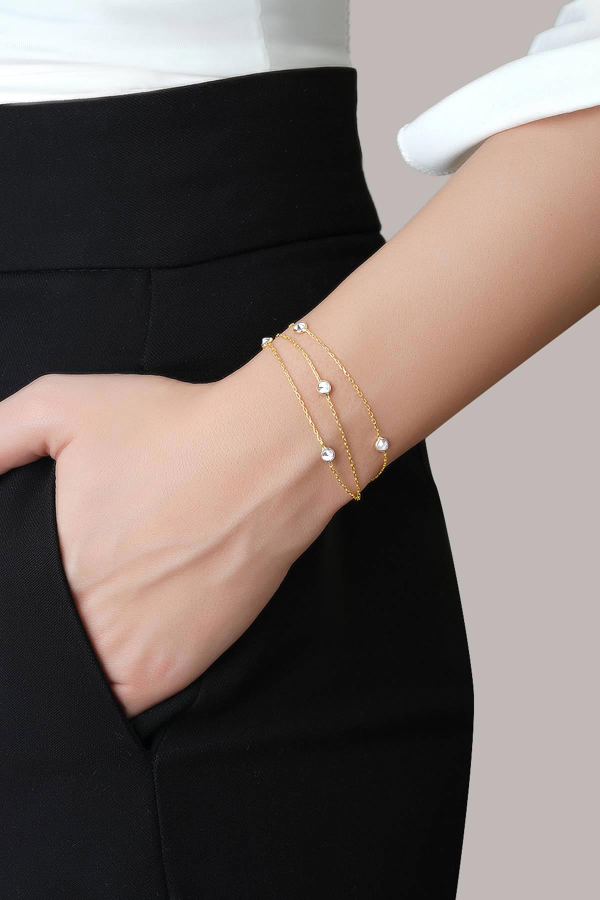 Zirkon Taşlı 18 Ayar Sarı Altın Kaplama 19 Cm Üç Sıra Gümüş Bileklik 1001630144_1