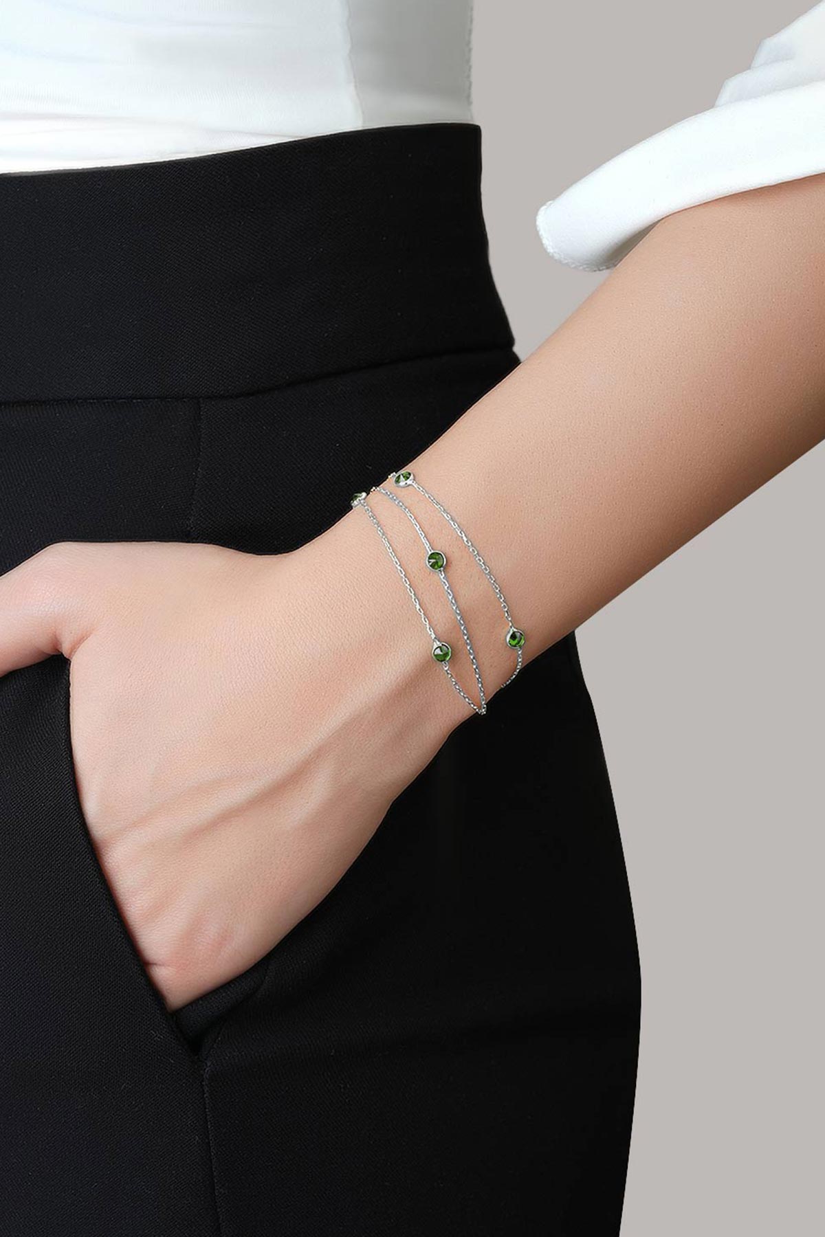 Üç Sıra Zirkon Taşlı 18 Ayar Beyaz Altın Kaplama 19 Cm Gümüş Bileklik 1001630499_1