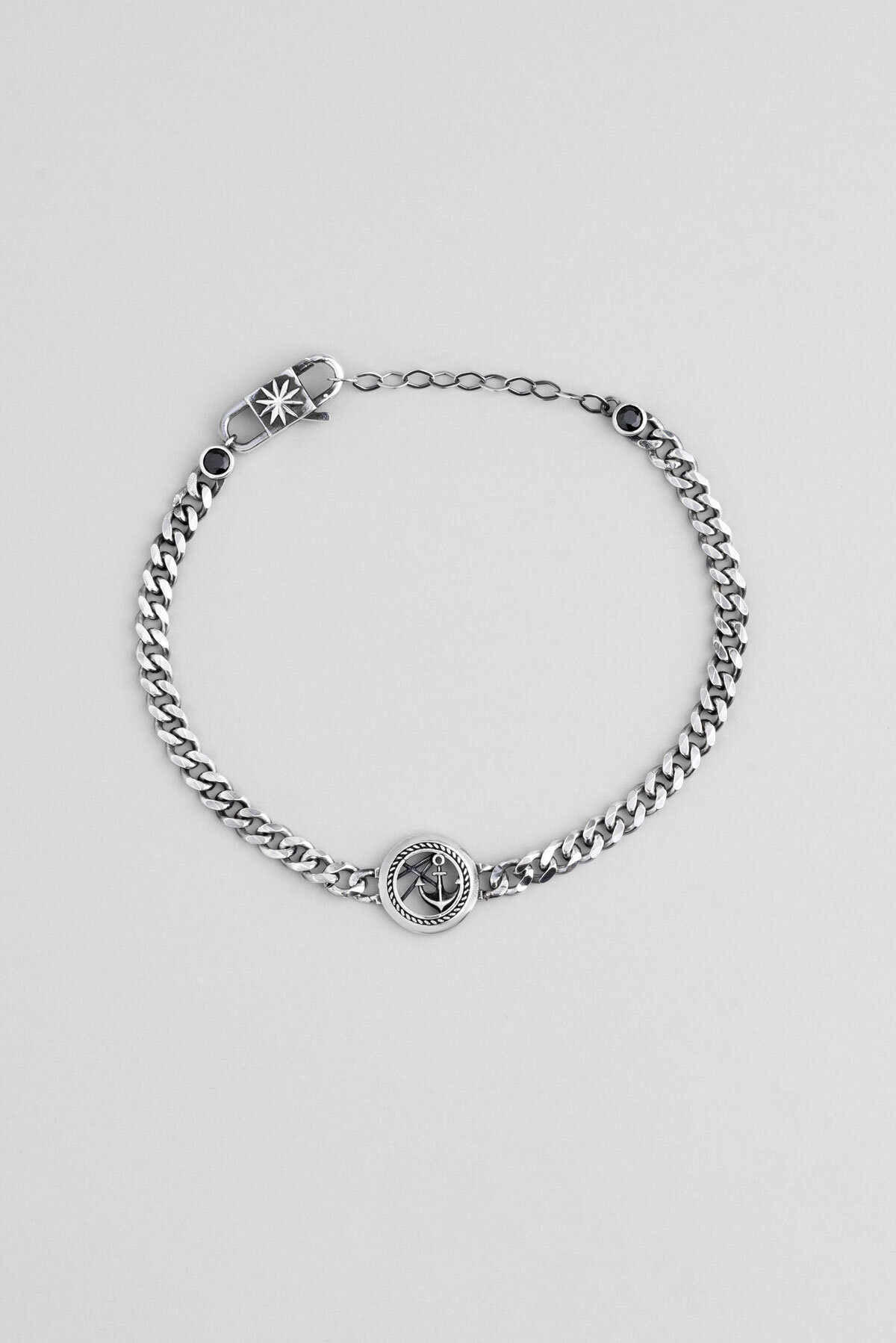 Çapa Figürlü Oksitli 21 Cm Gümüş Erkek Zincir Bileklik