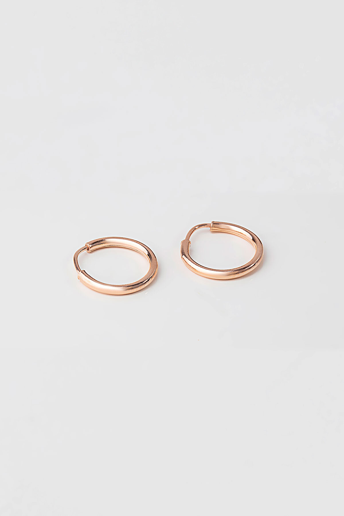 18 Ayar Rose Altın Kaplama Gümüş Halka Küpe