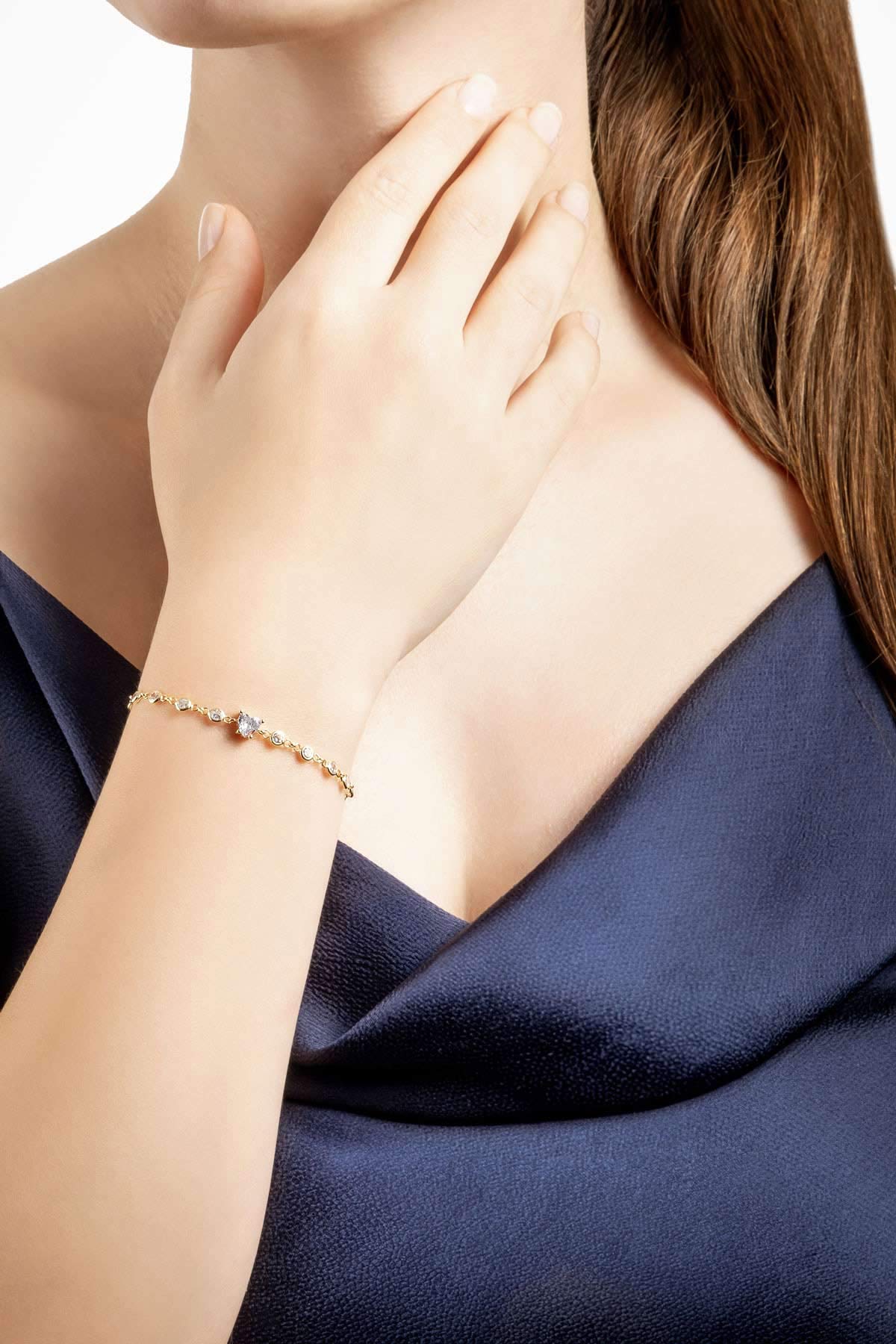 Resim Aşk Yolu 18 Ayar Sarı Altın Kaplama 19 Cm Gümüş Bileklik
