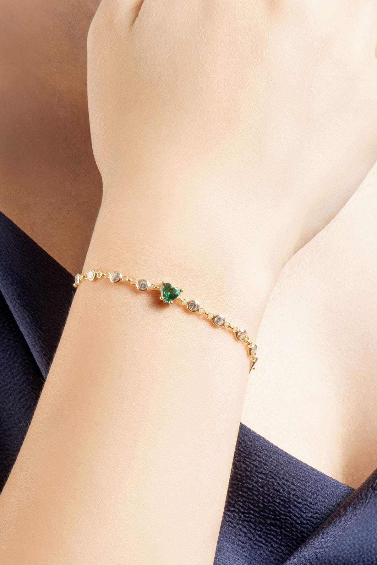 Resim Aşk Yolu 18 Ayar Sarı Altın Kaplama 19 Cm Gümüş Bileklik