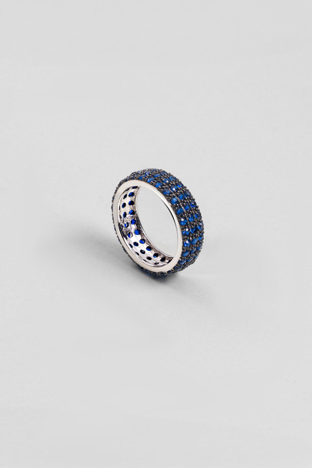 Safir Renkli 18 Ayar Beyaz Altın Kaplama Gümüş Tamtur Yüzük