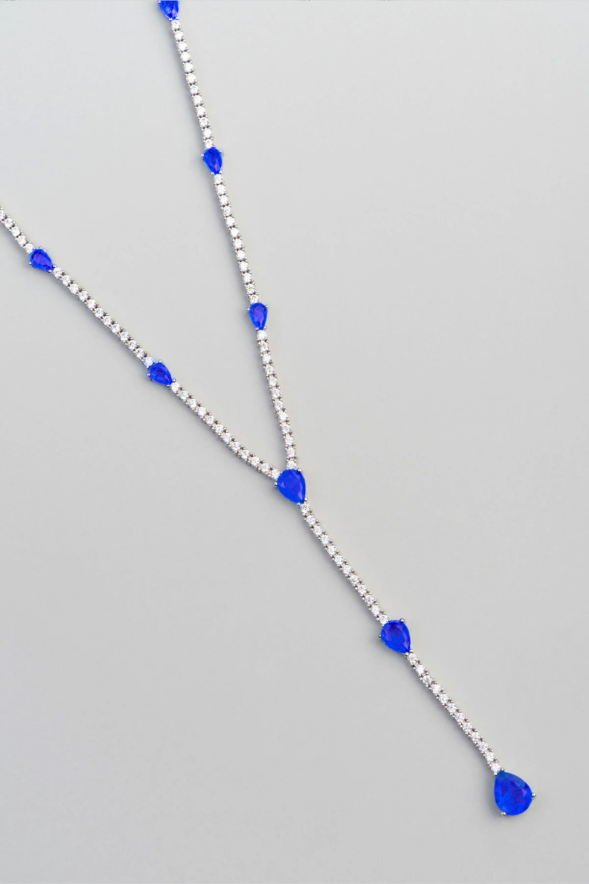 Okyanus Damlası 18 Ayar Beyaz Altın Kaplama 43 Cm Gümüş Gerdanlık 5090780599