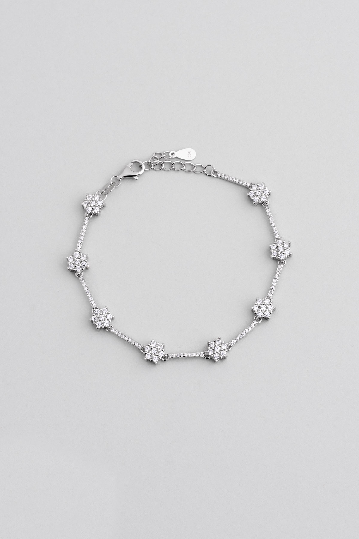 Çöl Baharı 18 Ayar Beyaz Altın Kaplama 19 Cm Gümüş Bileklik 5124280199