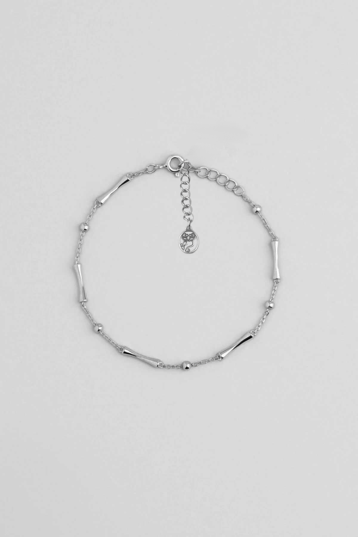 Minimal Tasarım 18 Ayar Beyaz Altın Kaplama 19 Cm Gümüş Minimal Bileklik
 5139699999