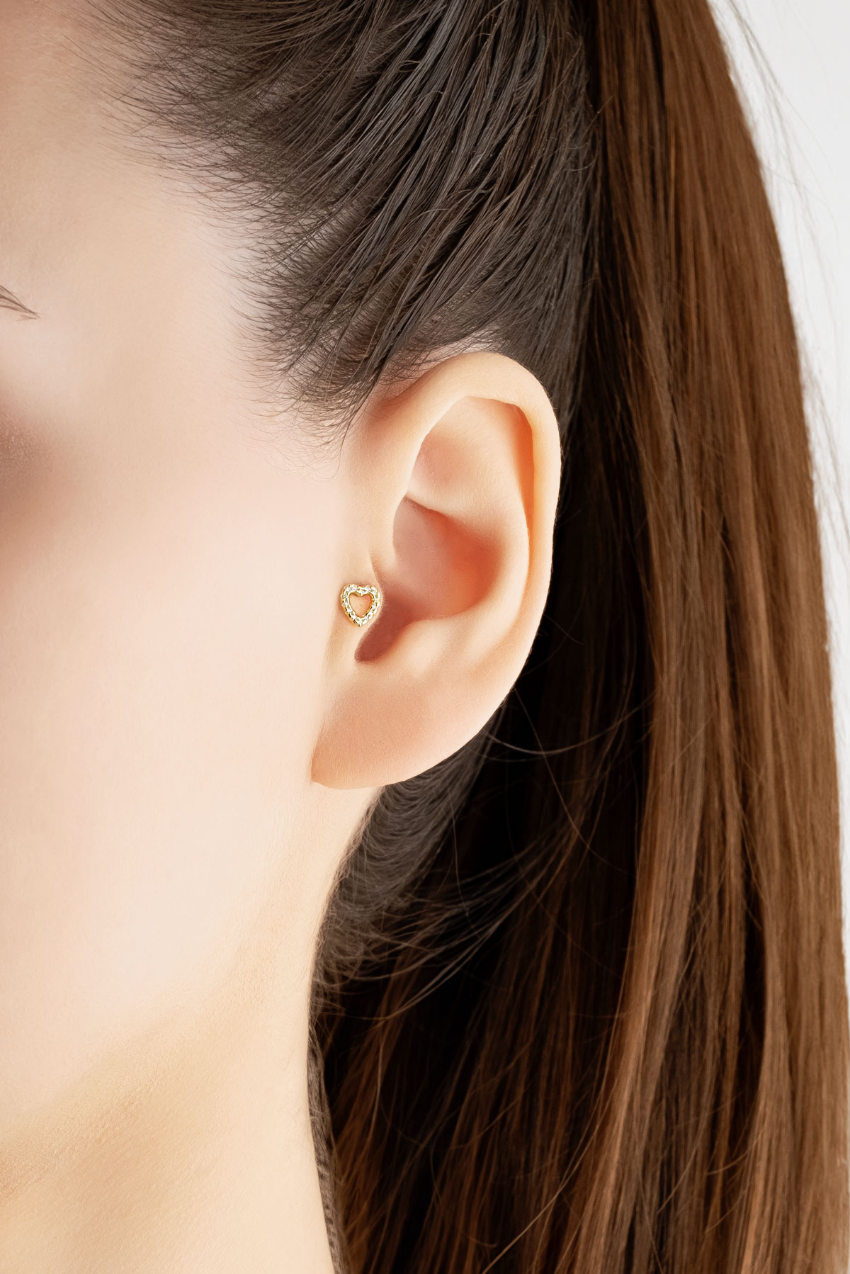 Resim Minimal Kalp 18 Ayar Sarı Altın Kaplama Gümüş Tek Tragus Piercing