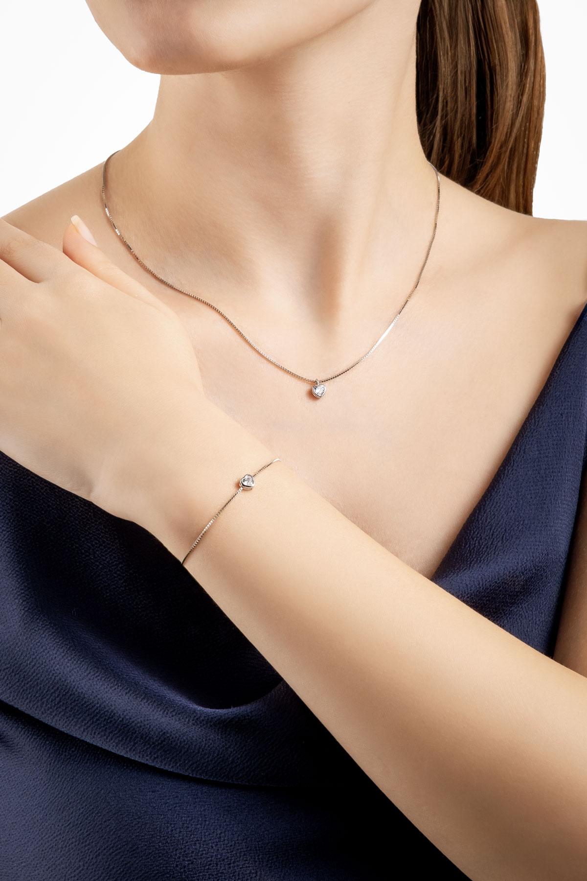 Resim Romantik Aşk 18 Ayar Beyaz Altın Kaplama 19 Cm Gümüş Kalp Bileklik
