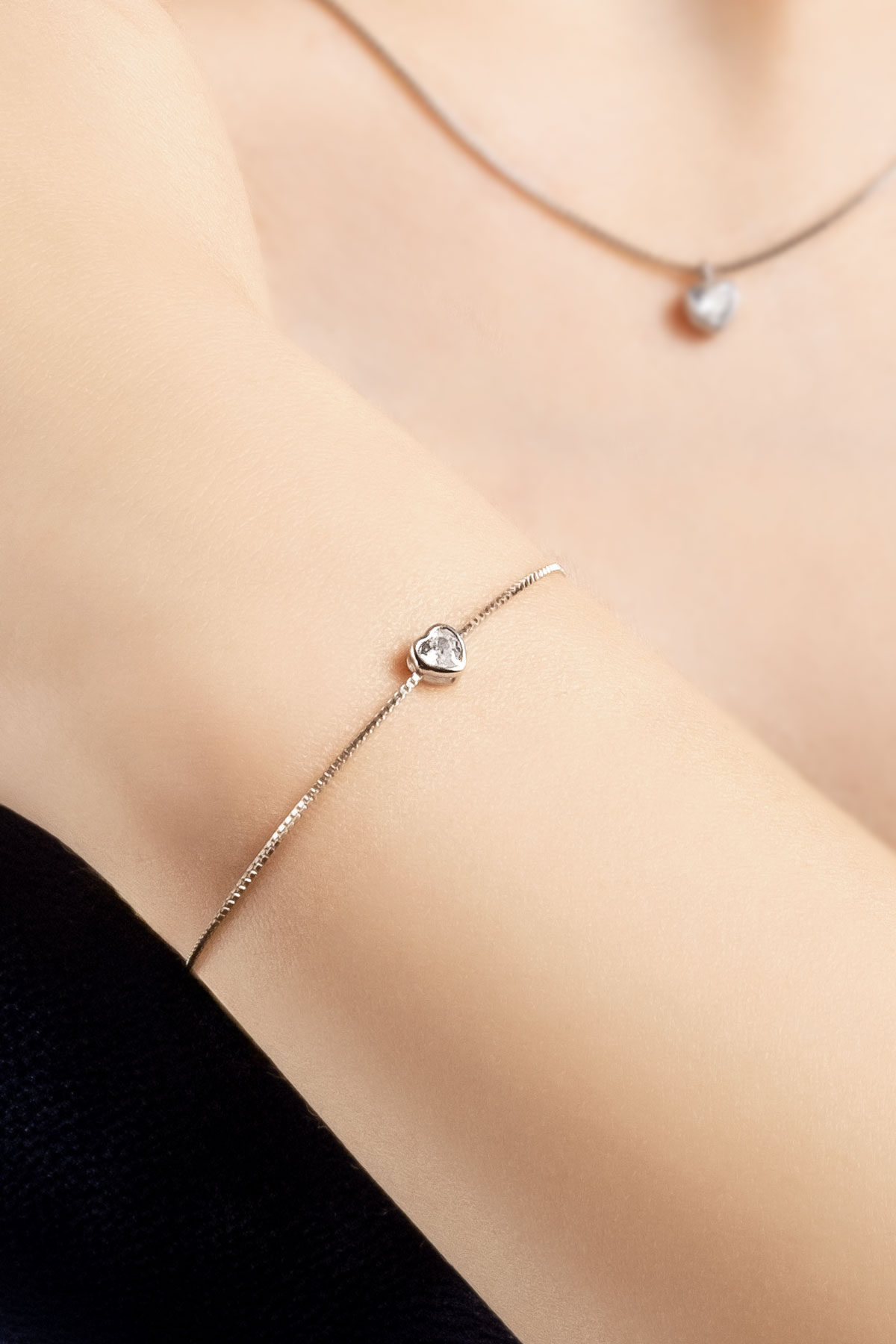 Resim Romantik Aşk 18 Ayar Beyaz Altın Kaplama 19 Cm Gümüş Kalp Bileklik
