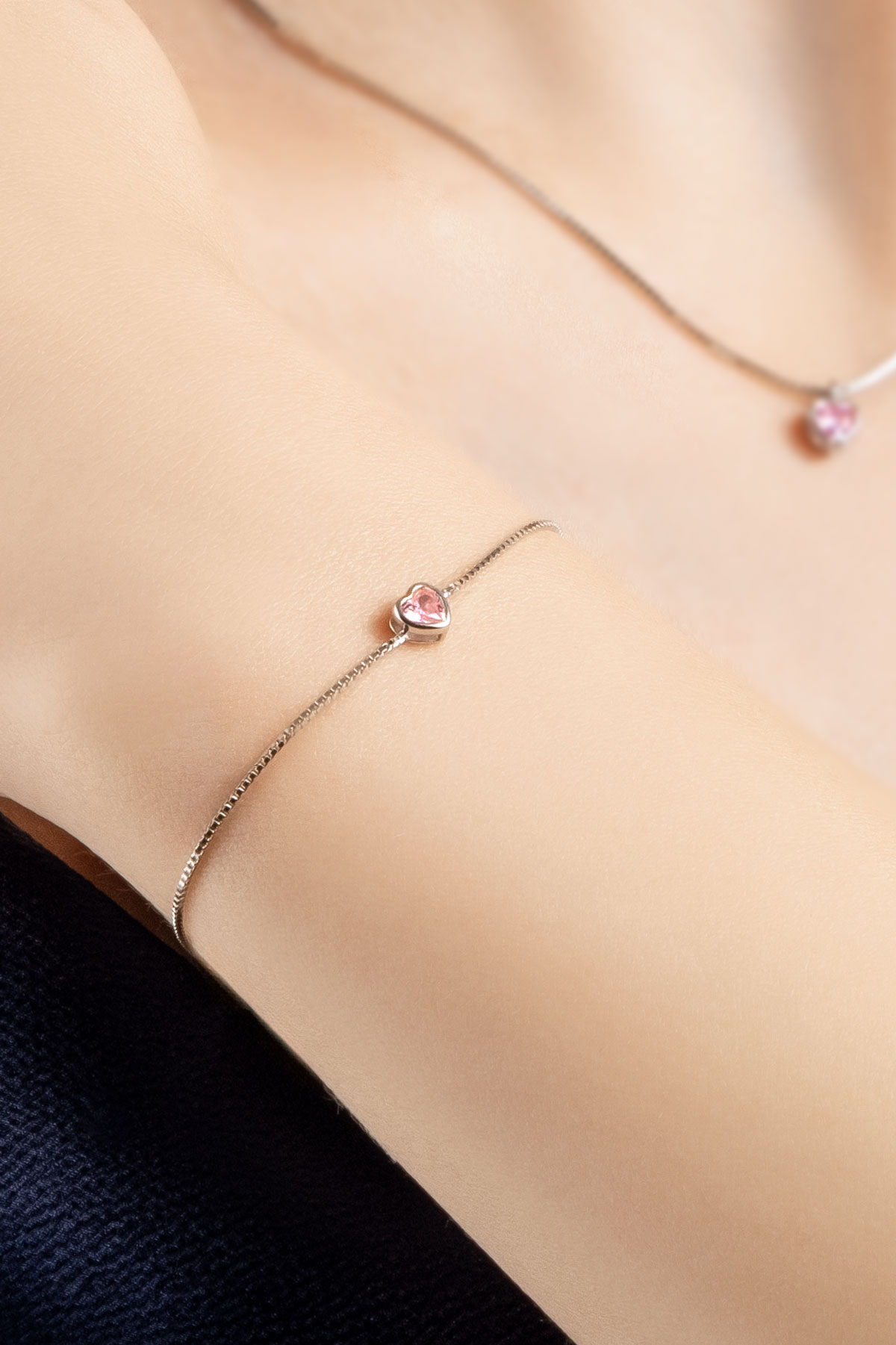 Resim Romantik Aşk 18 Ayar Beyaz Altın Kaplama 19 Cm Gümüş Kalp Bileklik
