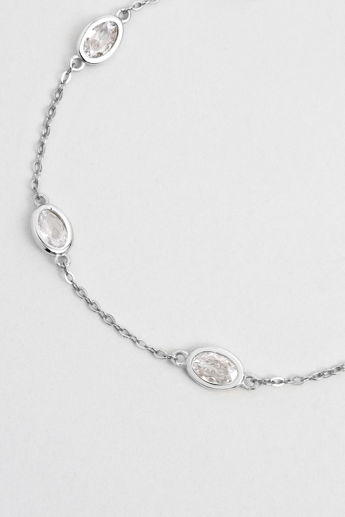 Resim Beyaz Rüya 18 Ayar Sarı Altın Kaplama 19 Cm Gümüş Minimal Bileklik
