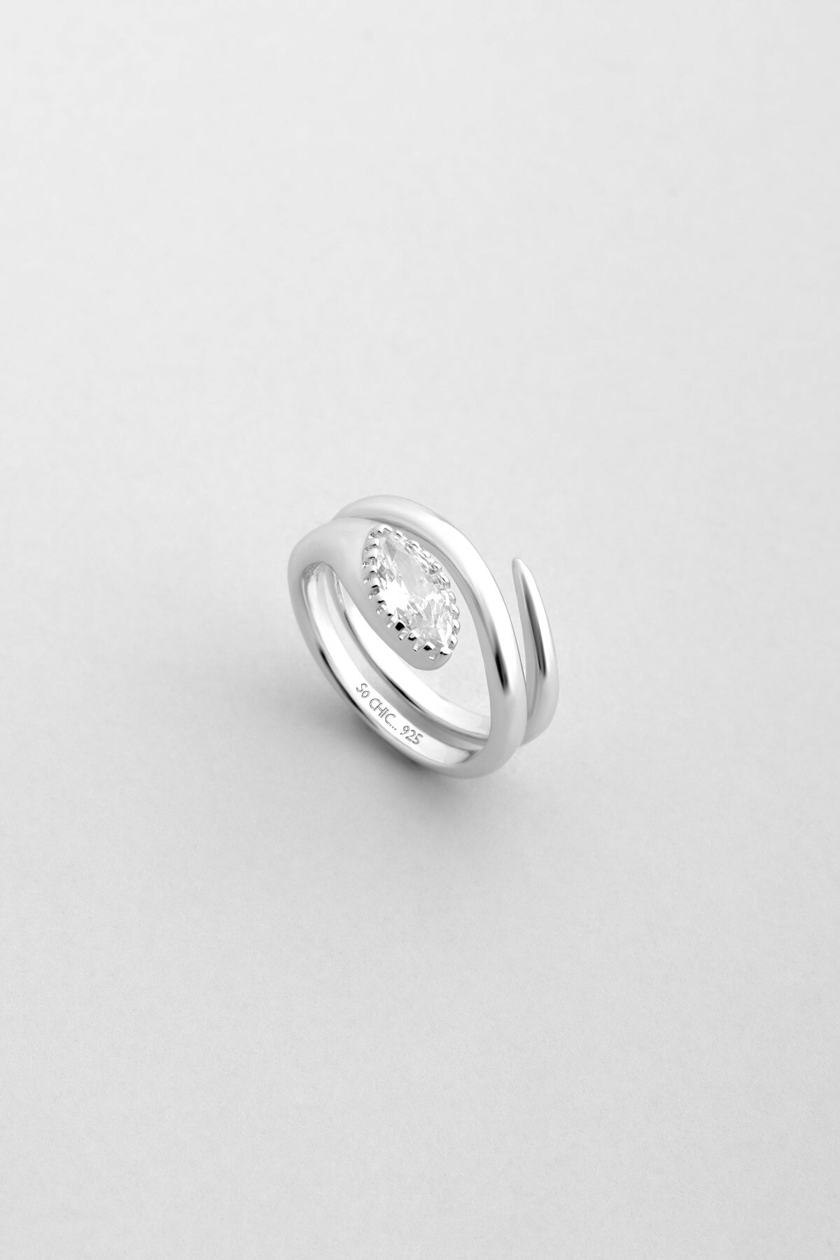 Şahmeran Yılanı 18 Ayar Beyaz Altın Kaplama Gümüş Yüzük