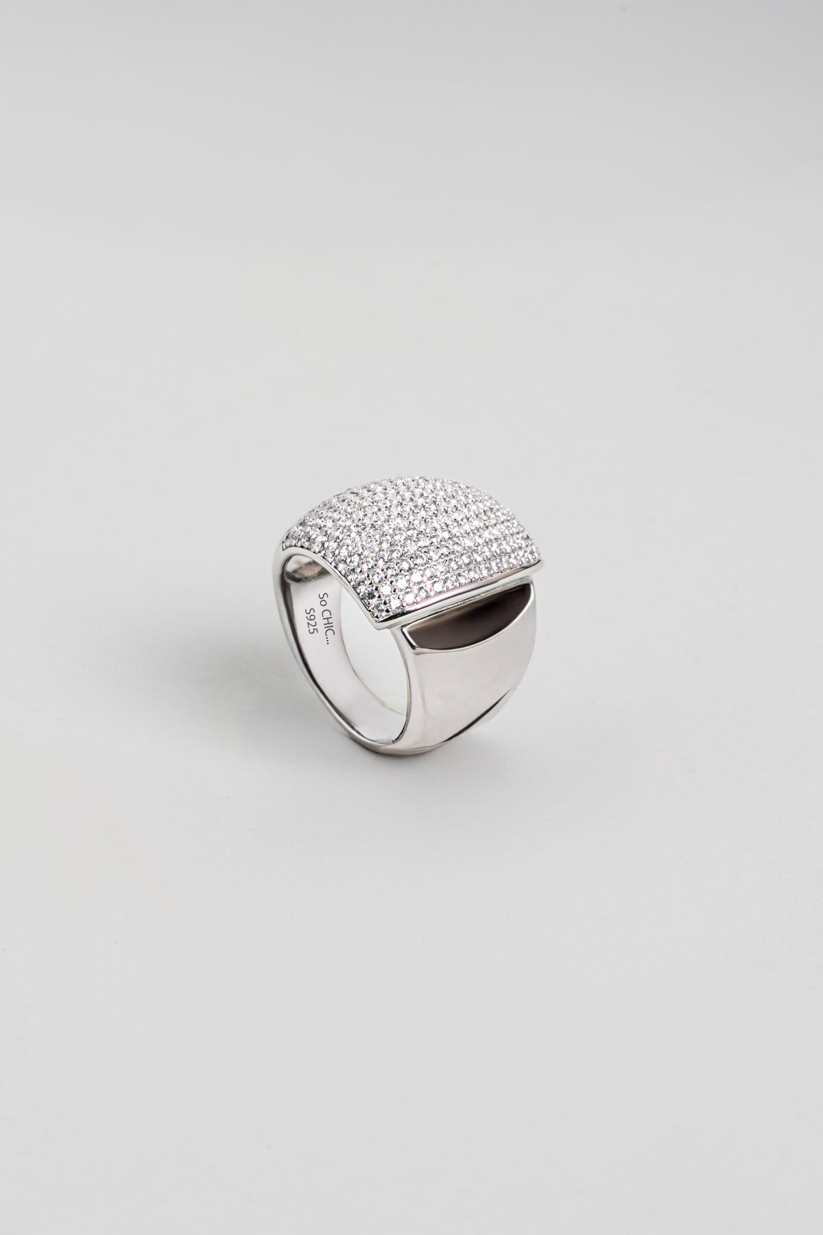 Işıltı Masalı 18 Ayar Beyaz Altın Kaplama Gümüş Yüzük