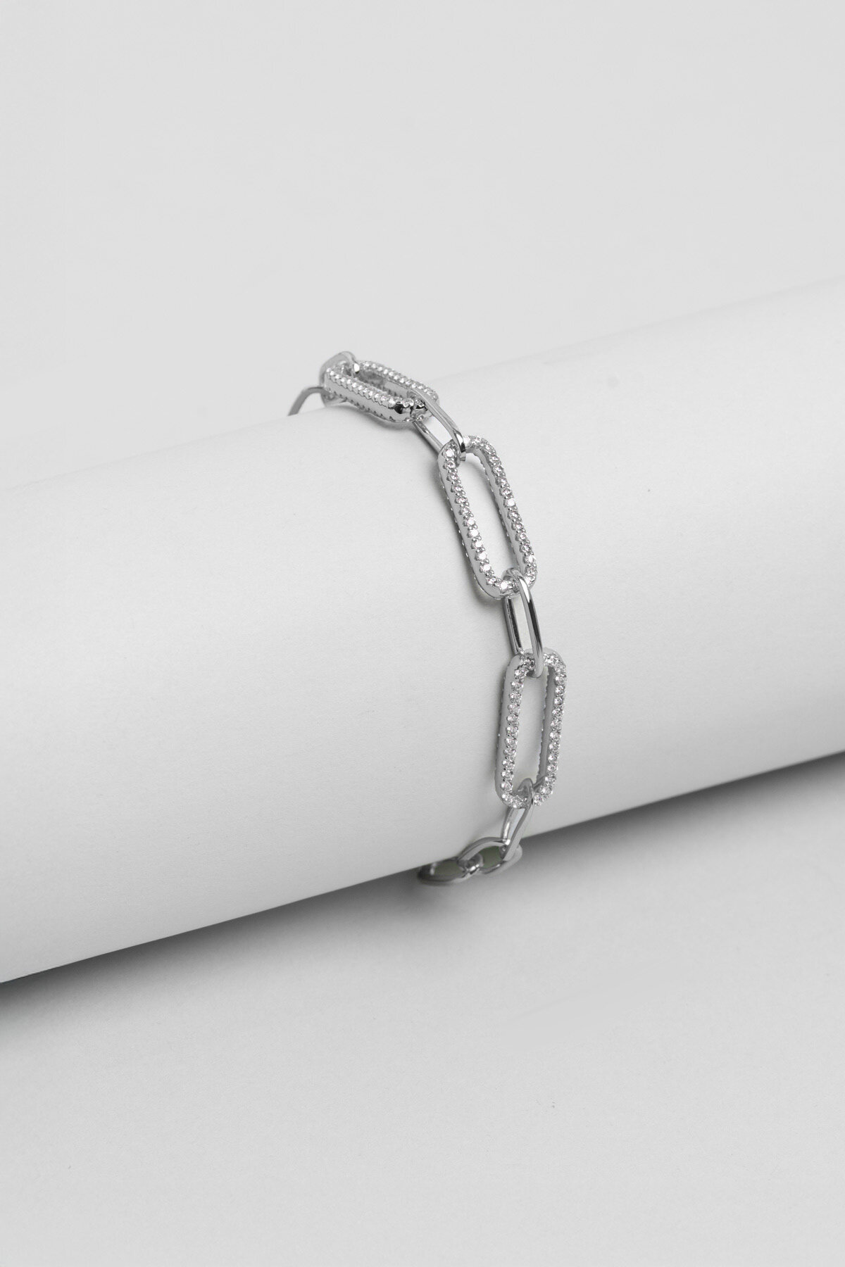Modern Miras 18 Ayar Beyaz Altın Kaplama 19 Cm Gümüş Bileklik