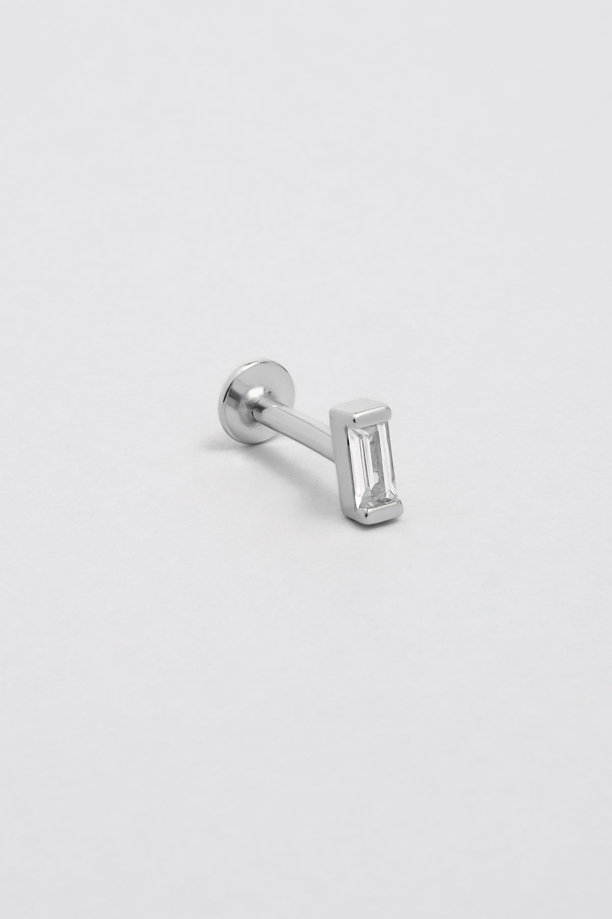 Resim Baget Işıltısı 18 Ayar Beyaz Altın Kaplama Gümüş Tragus-Helix Piercing
