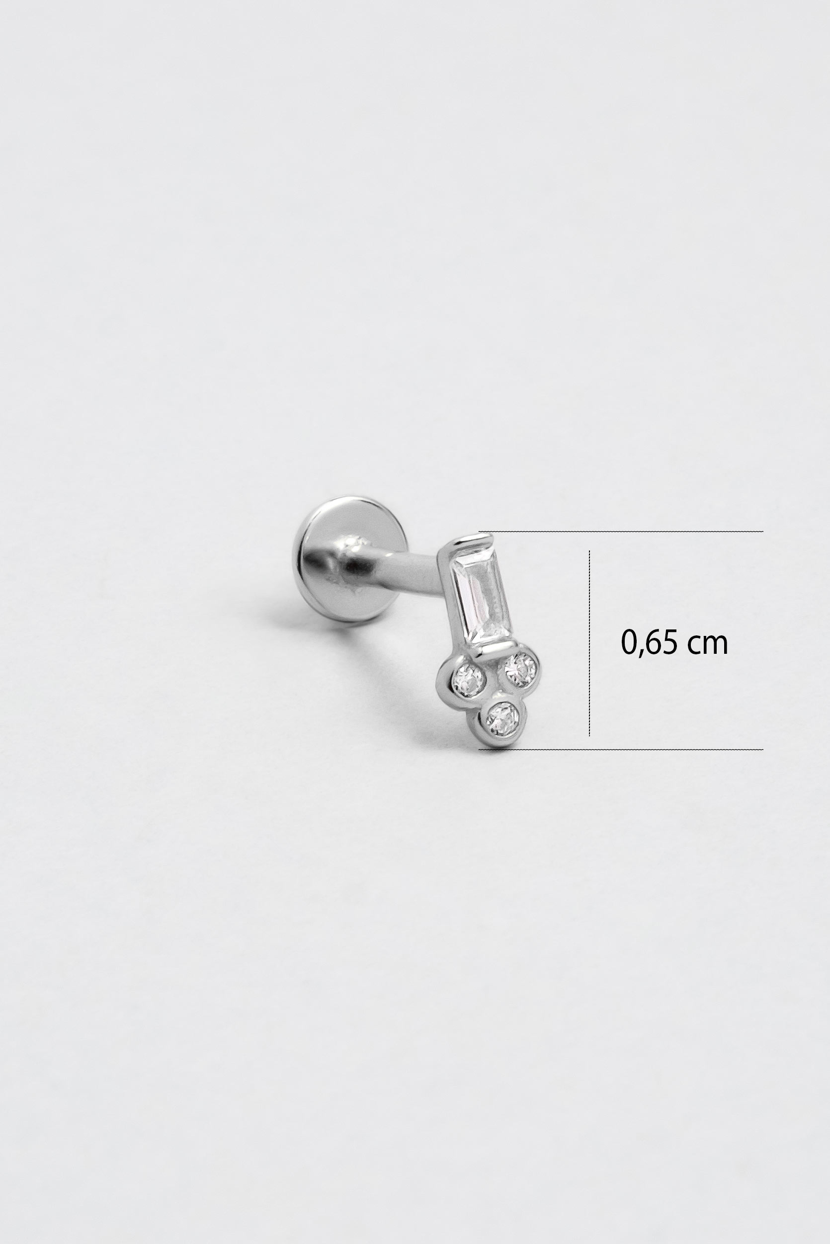 Resim Baget Kesim 18 Ayar Beyaz Altın Kaplama Gümüş Tragus-Helix Piercing