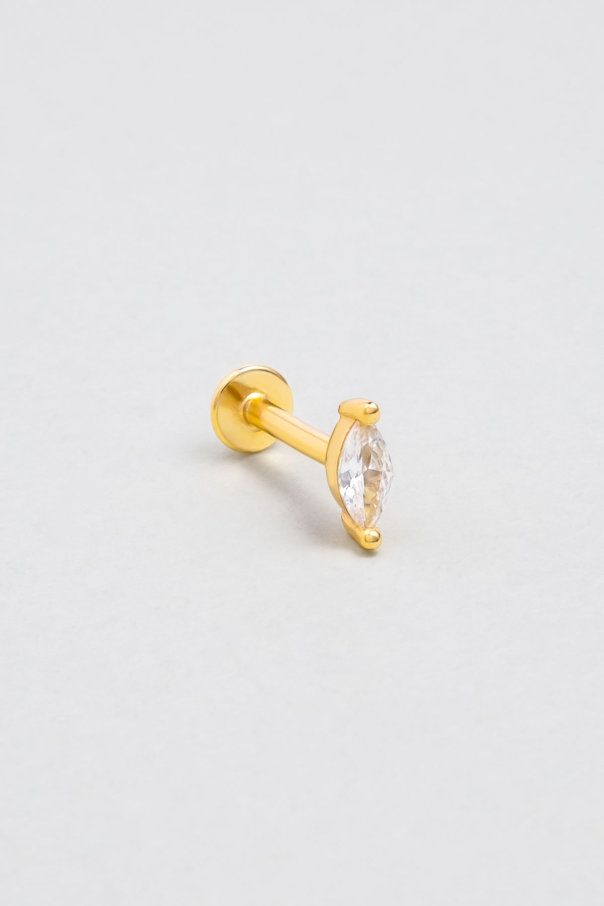 Resim Markiz Kesim 18 Ayar Sarı Altın Kaplama Gümüş Tragus-Helix Piercing
