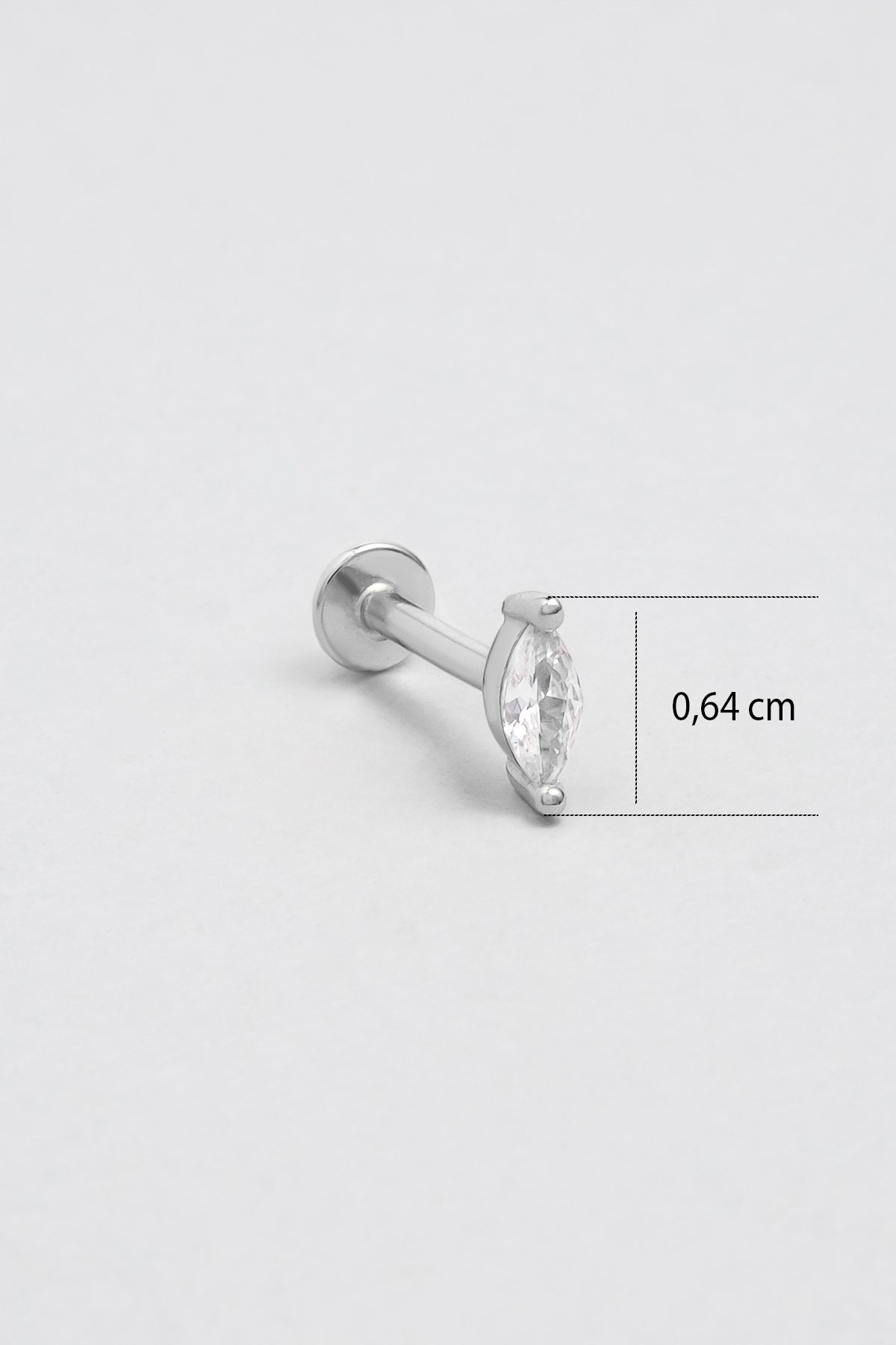 Resim Markiz Kesim 18 Ayar Beyaz Altın Kaplama Gümüş Tragus-Helix Piercing
