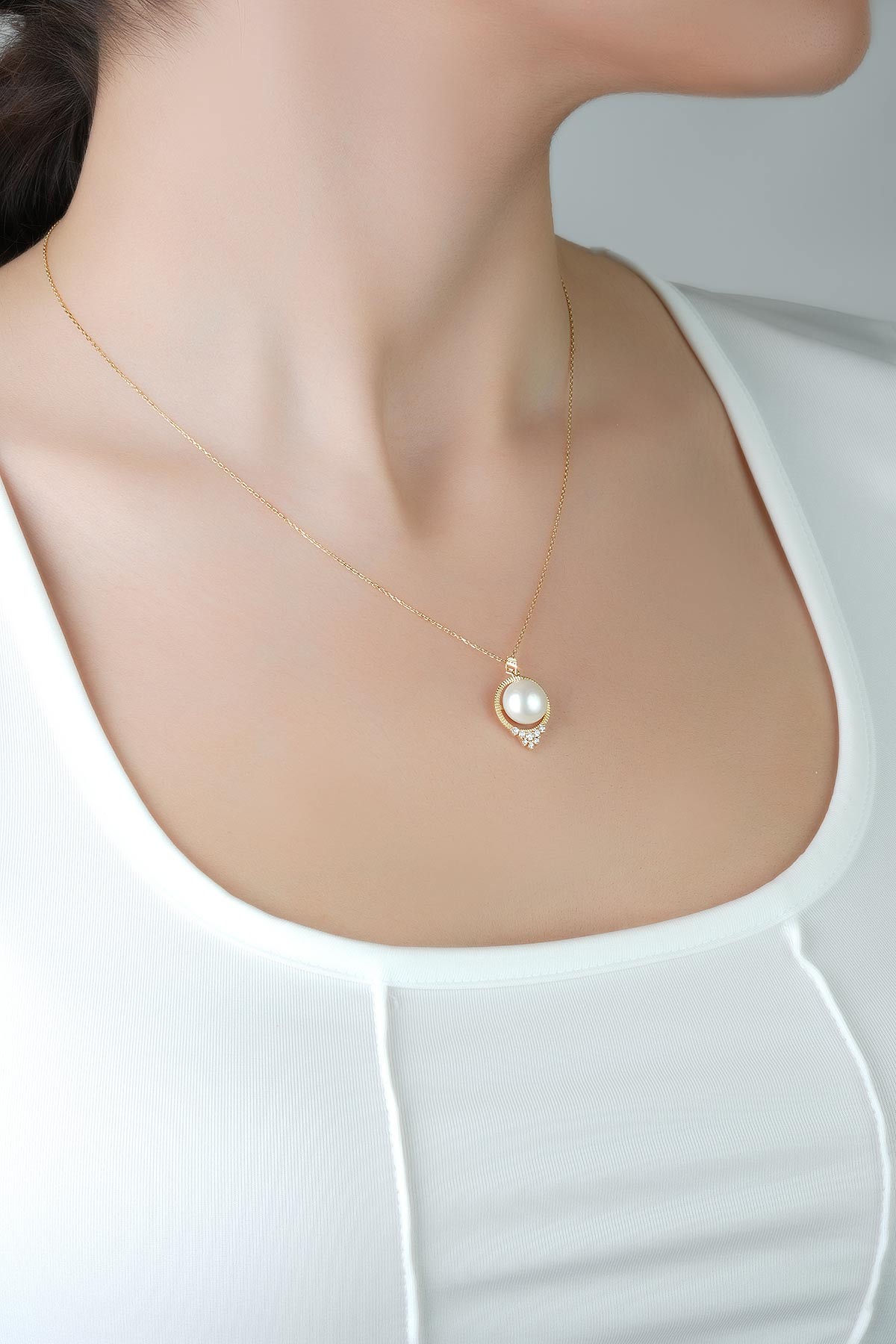 Diamond Collection 14 K Sarı Altın 0,10 Karat Pırlanta Doğal İnci Kolye dw04260243644_3