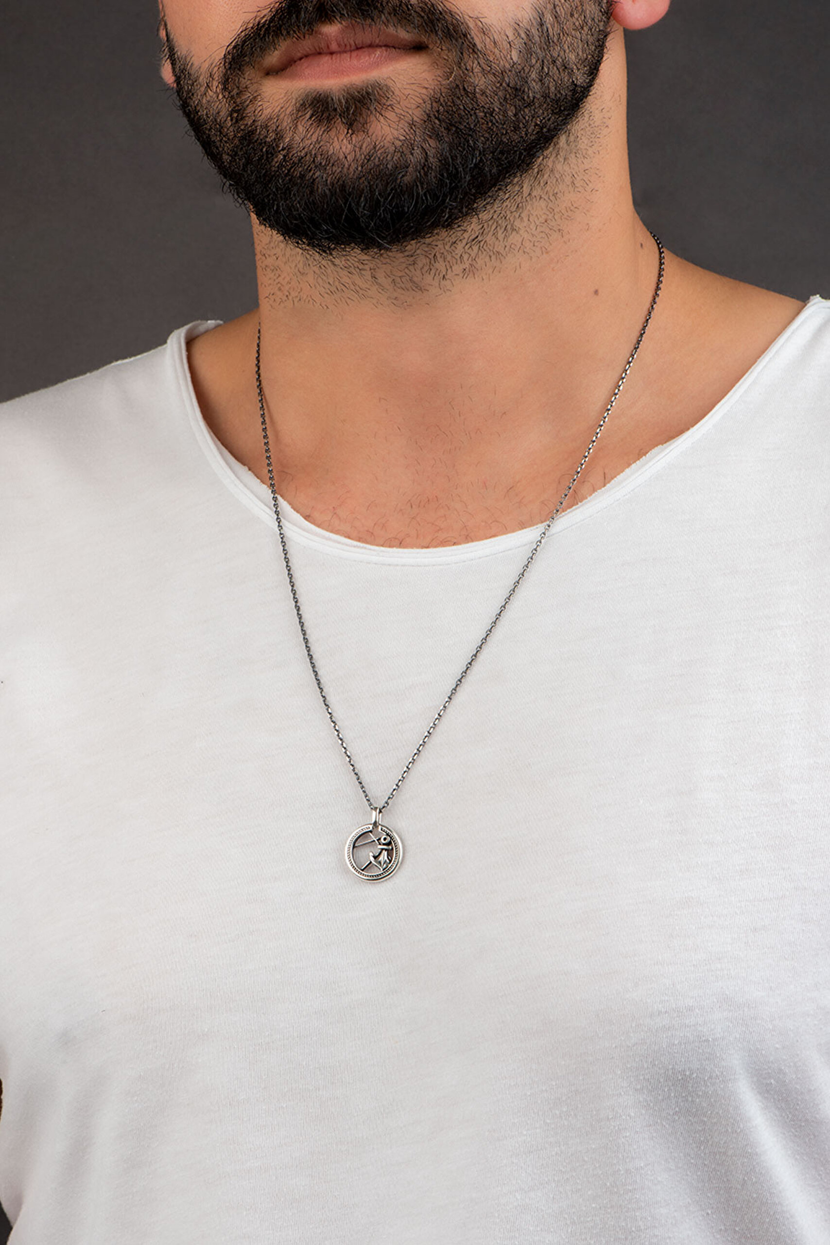 ⁠ Çapa Ve Kılıç Figürlü Gümüş Erkek Kolye_1}