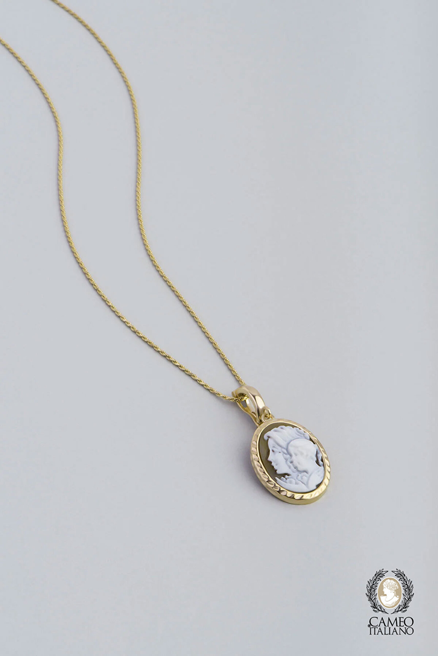 ⁠ Cameo Italiano Nesilden Nesile 18 Ayar Sarı Altın Kaplama 45 Cm Gümüş Madalyon Kolye_0}