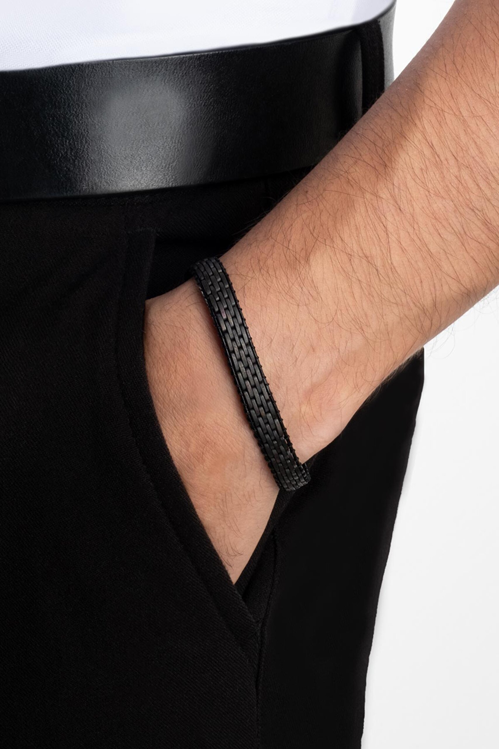 ⁠ Siyah  Hematit Taşlı 21 Cm Çelik Erkek Bileklik

_3}