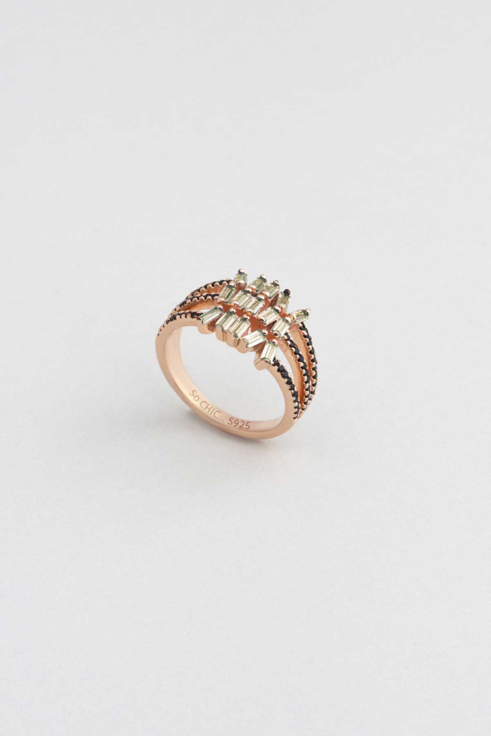 ⁠ Baget Taşlı 18 Ayar Rose Altın Kaplama Gümüş Yüzük_0}