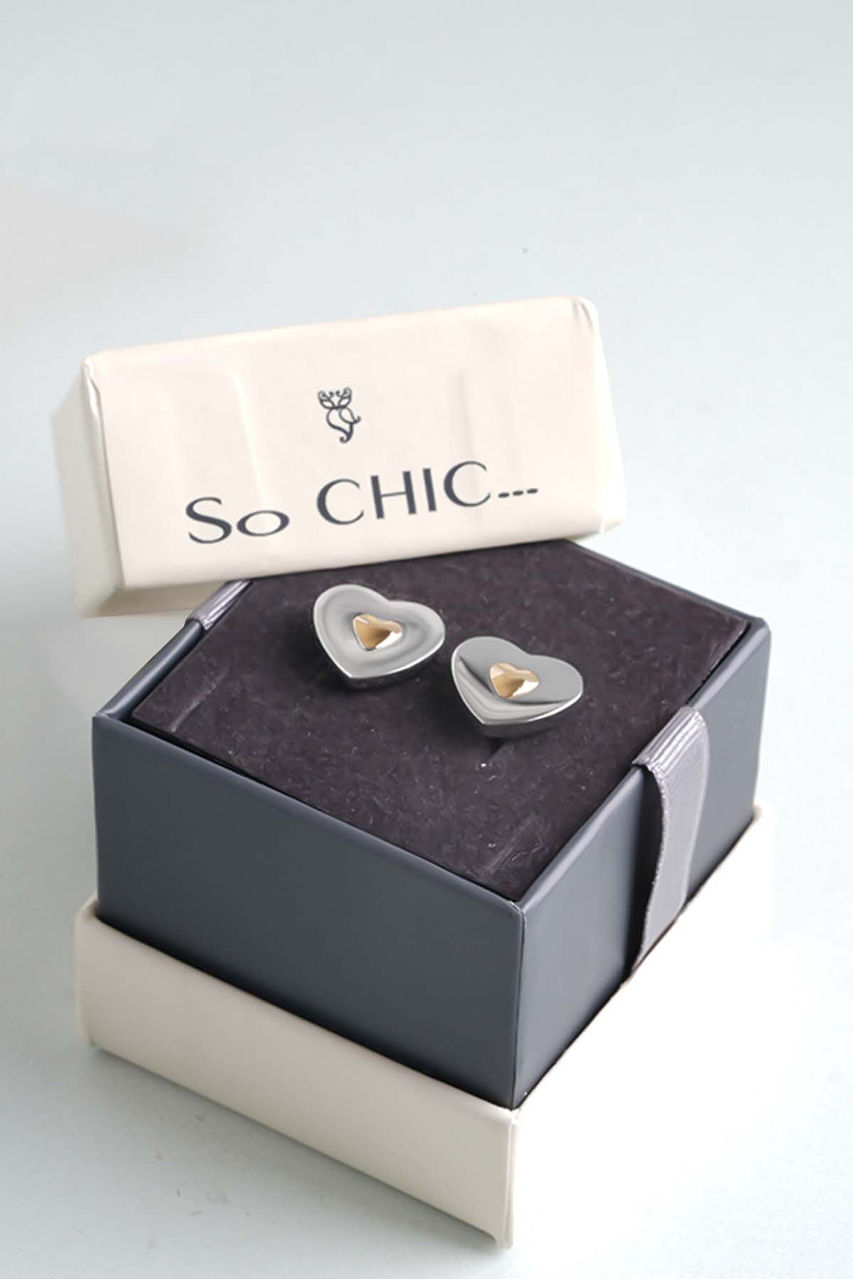 ⁠ Kalp Detaylı Çelik Erkek Kol Düğmesi_2}