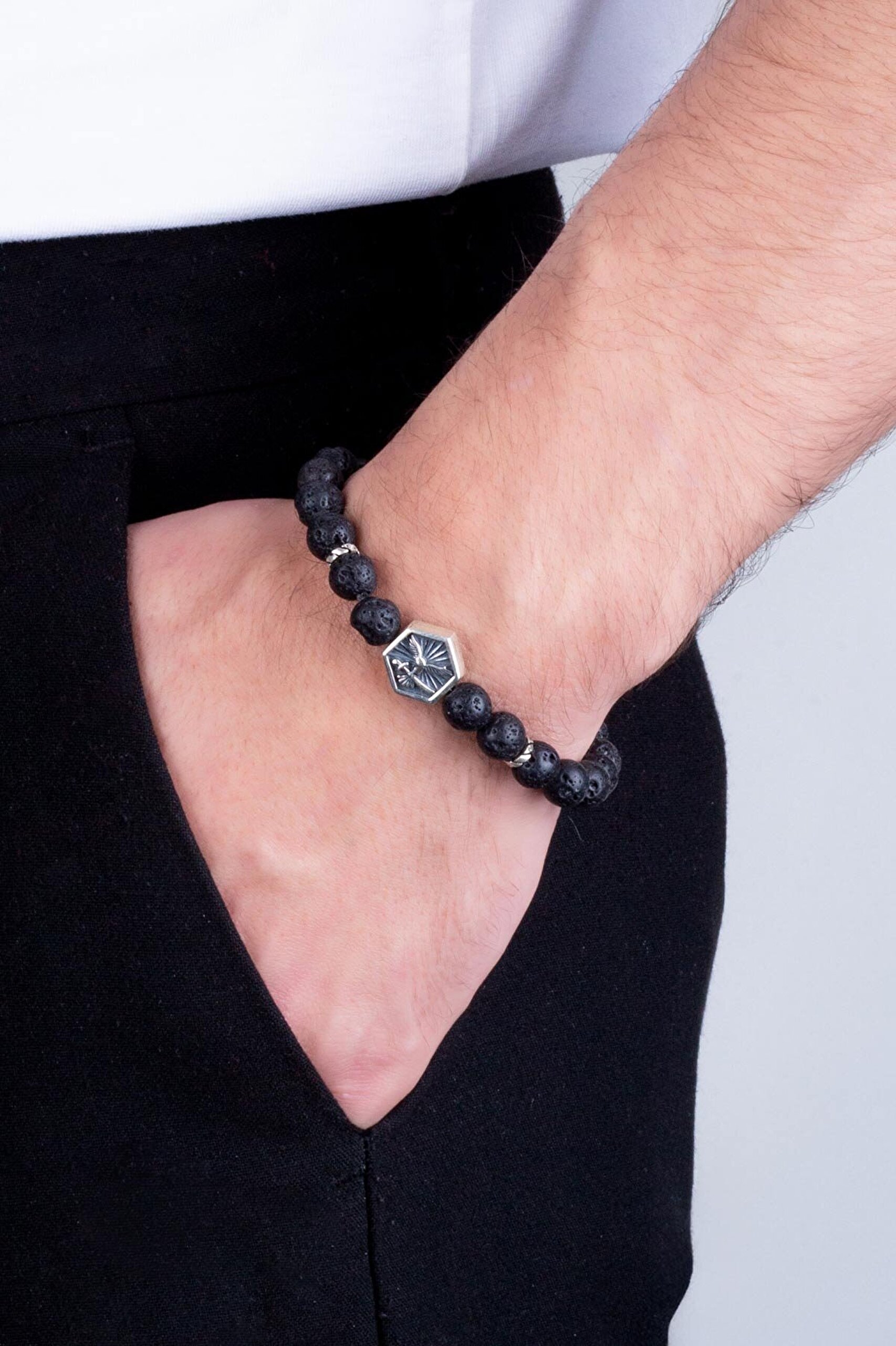 Attila Kılıcı Gümüş Lav Taşlı Ayarlanabilir Erkek Bileklik - 1