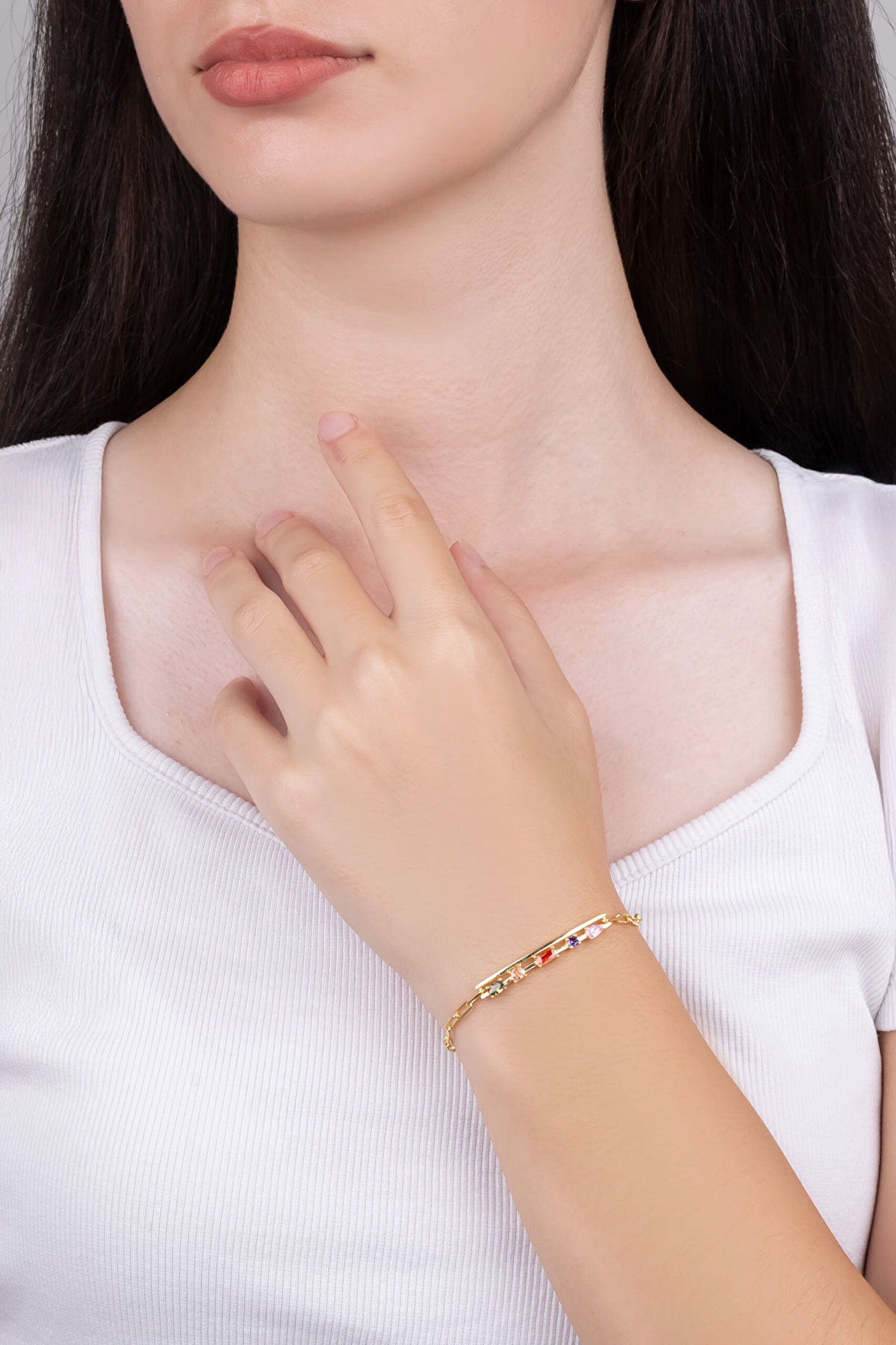 ⁠ Renkli Taşlı 18 Ayar Sarı Altın Kaplama 19 Cm Gümüş Kelepçe Bileklik_3}