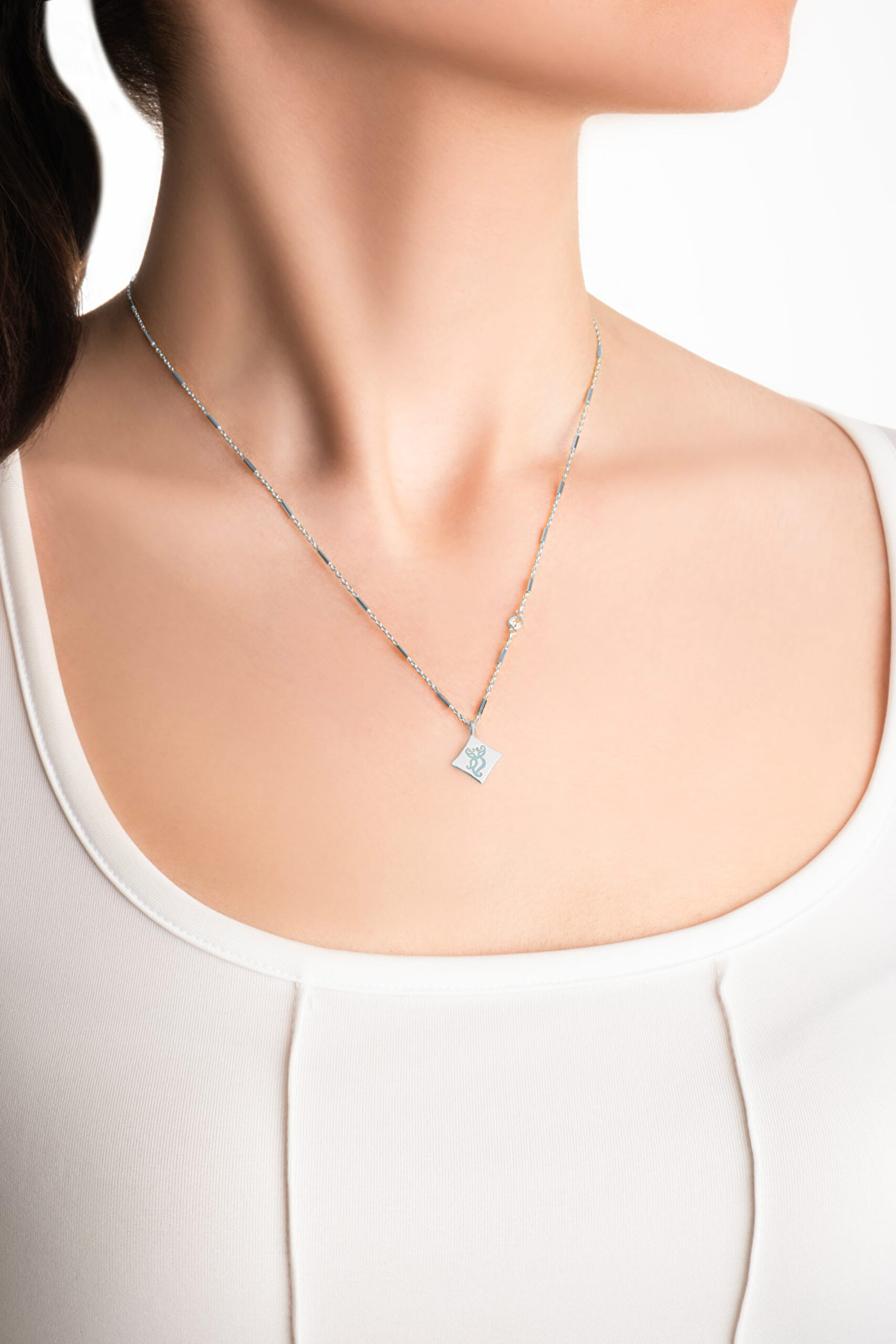 ⁠ Bilge Ruh 18 Ayar Beyaz Altın Kaplama 46 Cm Gümüş Uğurlu So Chic... Baykuş Kolye_3}