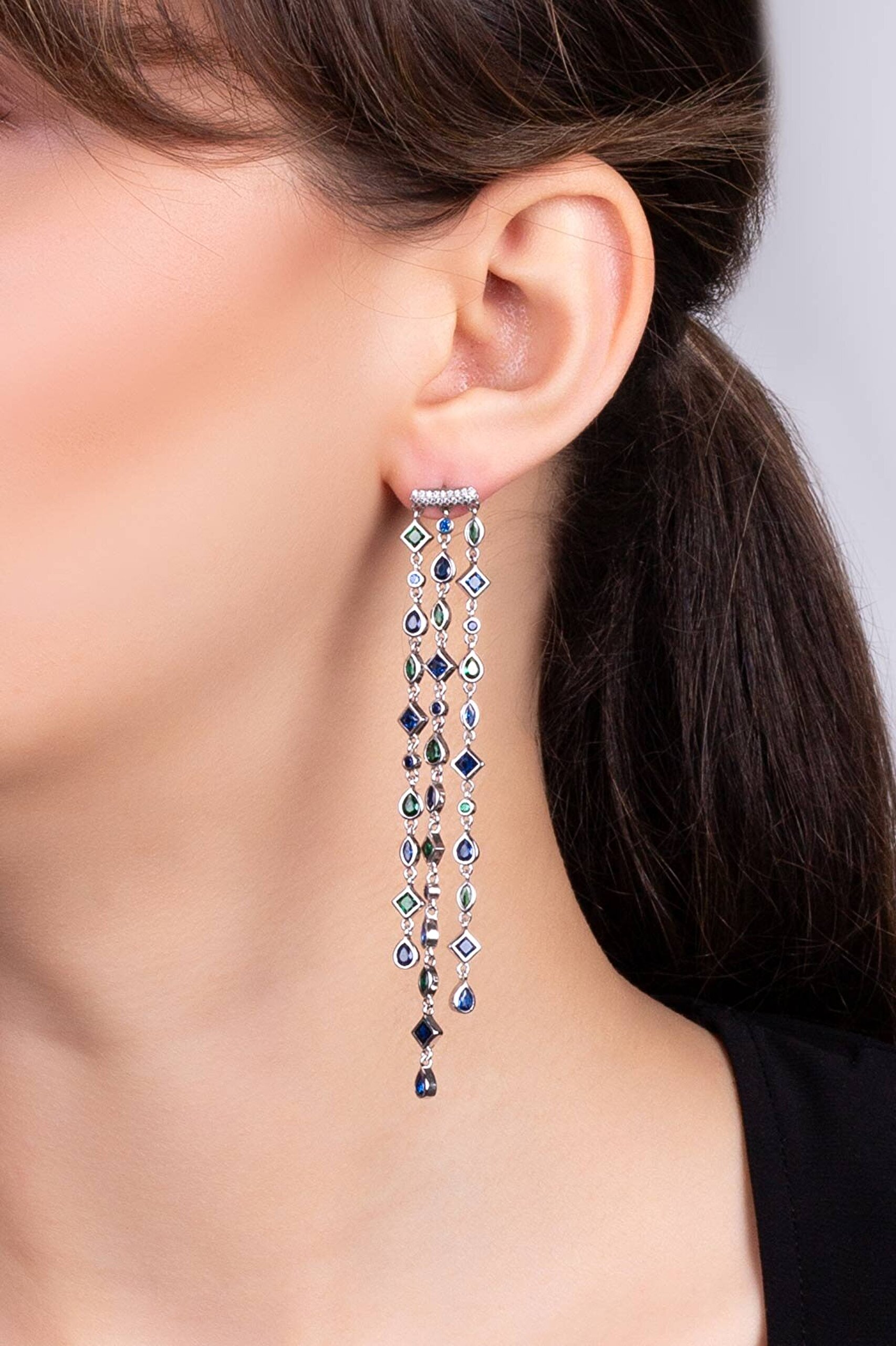 İkonik Dizayn 18 Ayar Beyaz Altın Kaplama Gümüş Tasarım Küpe - 1