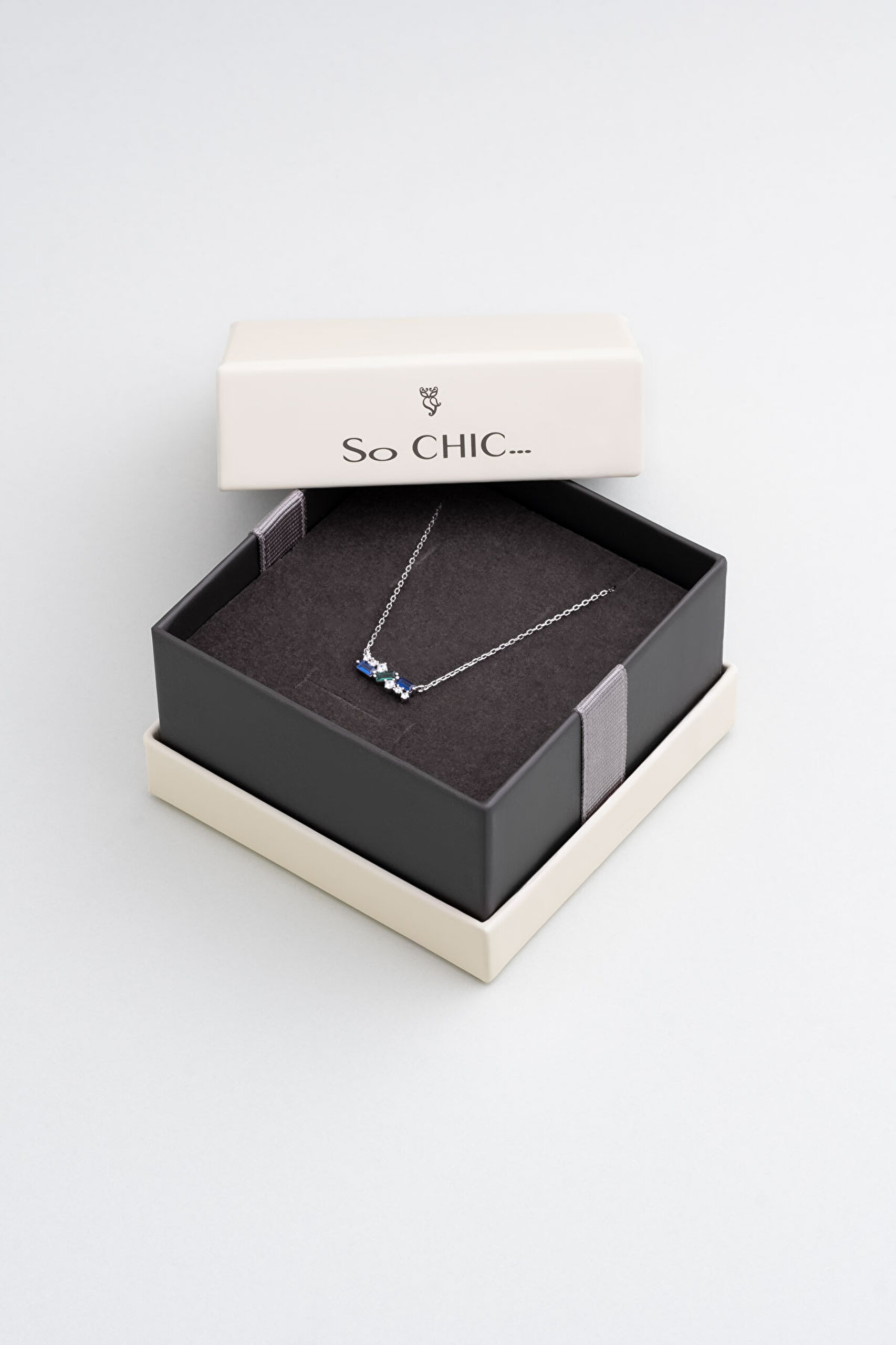 ⁠ Minimal Işıltı 18 Ayar Beyaz Altın Kaplama 45 Cm Gümüş Kolye_4}