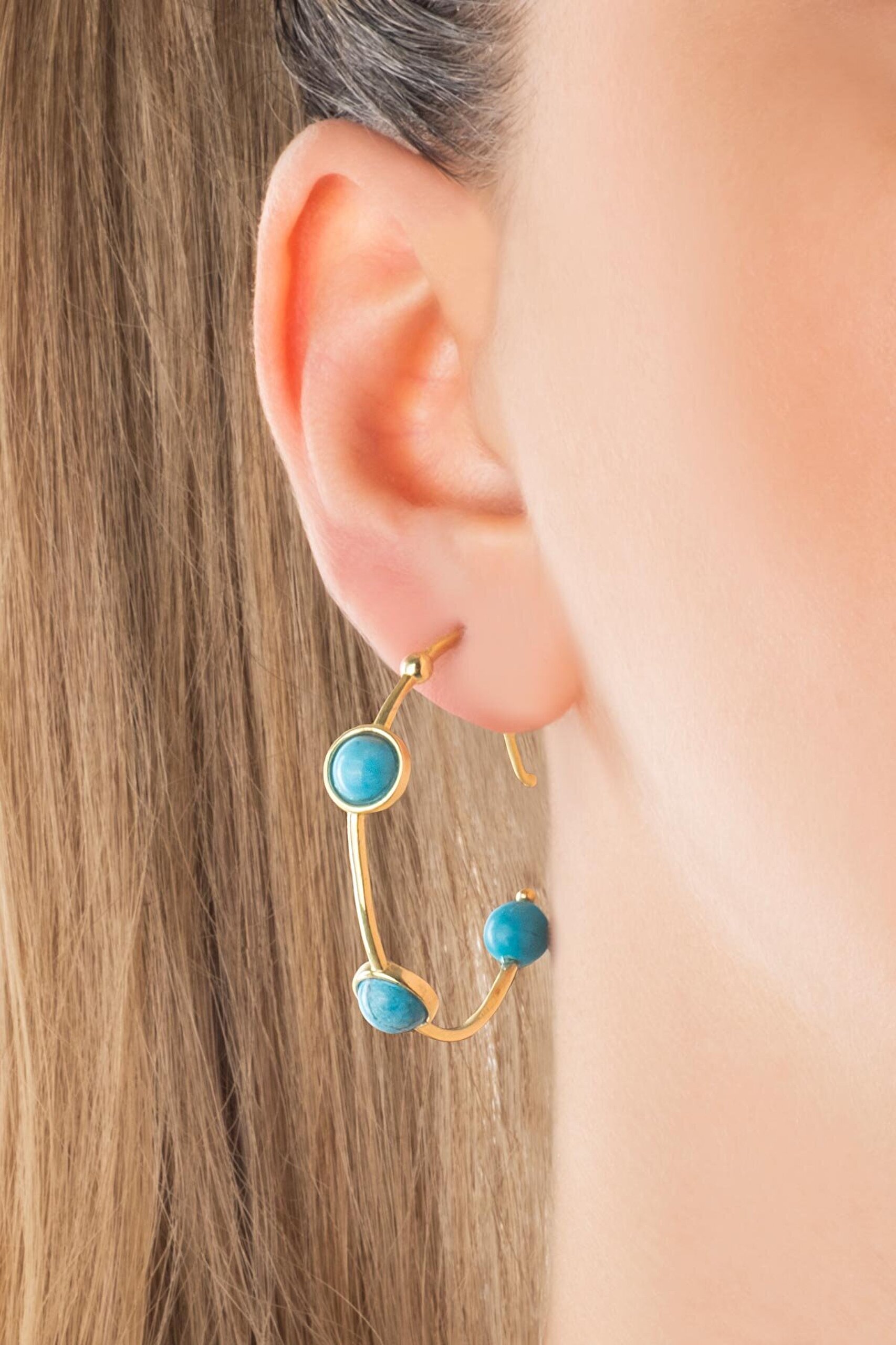 Mistik Ruh 18 Ayar Sarı Altın Kaplama Gümüş Halka Küpe - 1