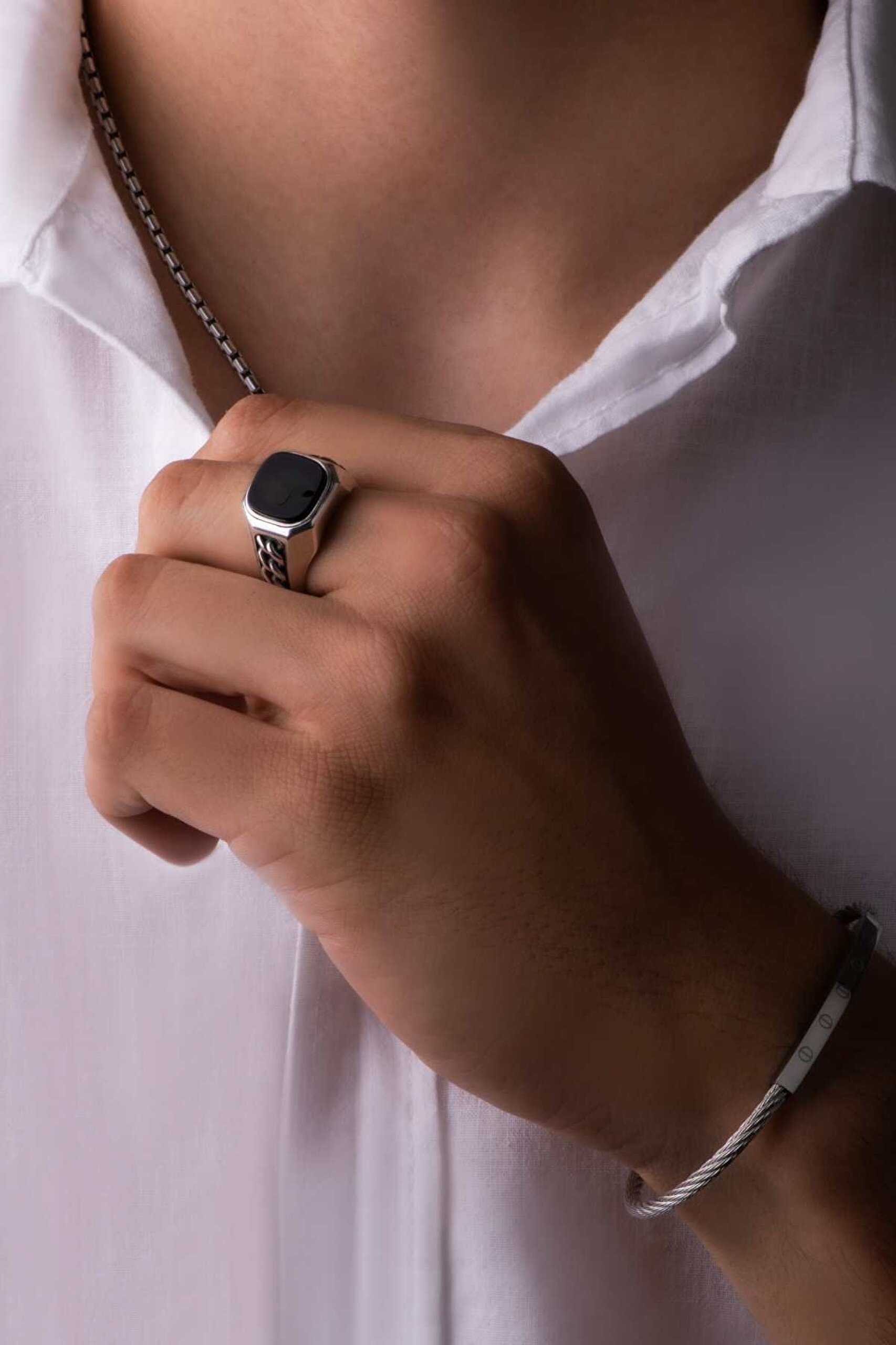 ⁠ Modify Koleksiyonu Örme Stil Erkek Gümüş Tasarım Yüzük Seti_1}