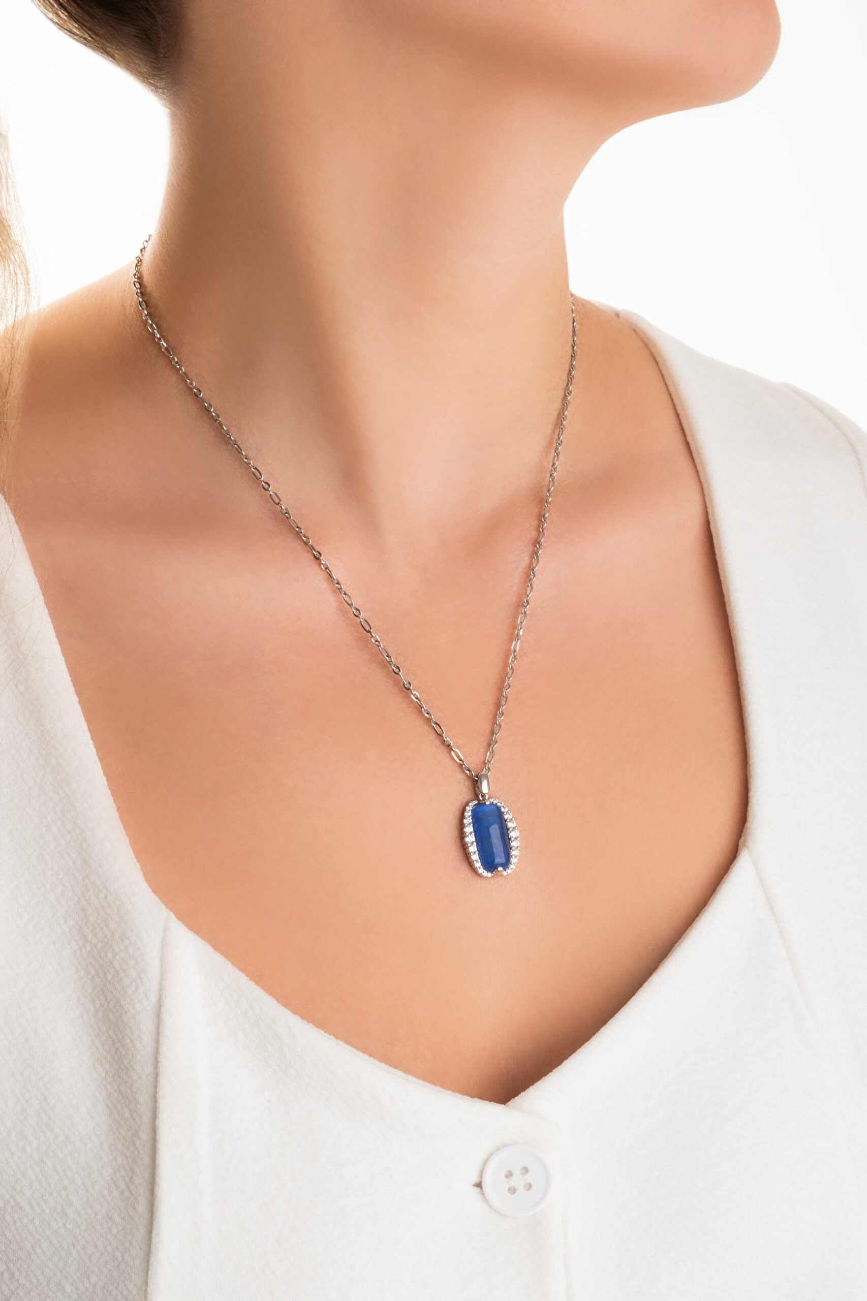 ⁠ Safir Parlaklığı 18 Ayar Beyaz Altın Kaplama 50 Cm Gümüş Tasarım Kolye_3}