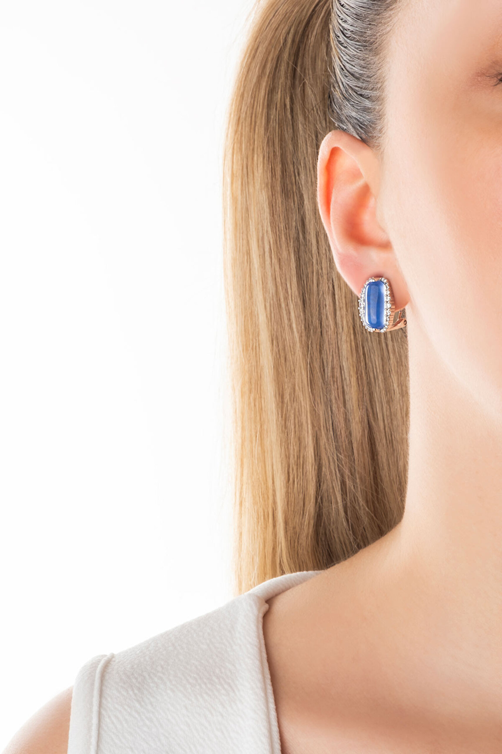 ⁠ Safir Gecesi 18 Ayar Beyaz Altın Kaplama Gümüş Küpe_3}