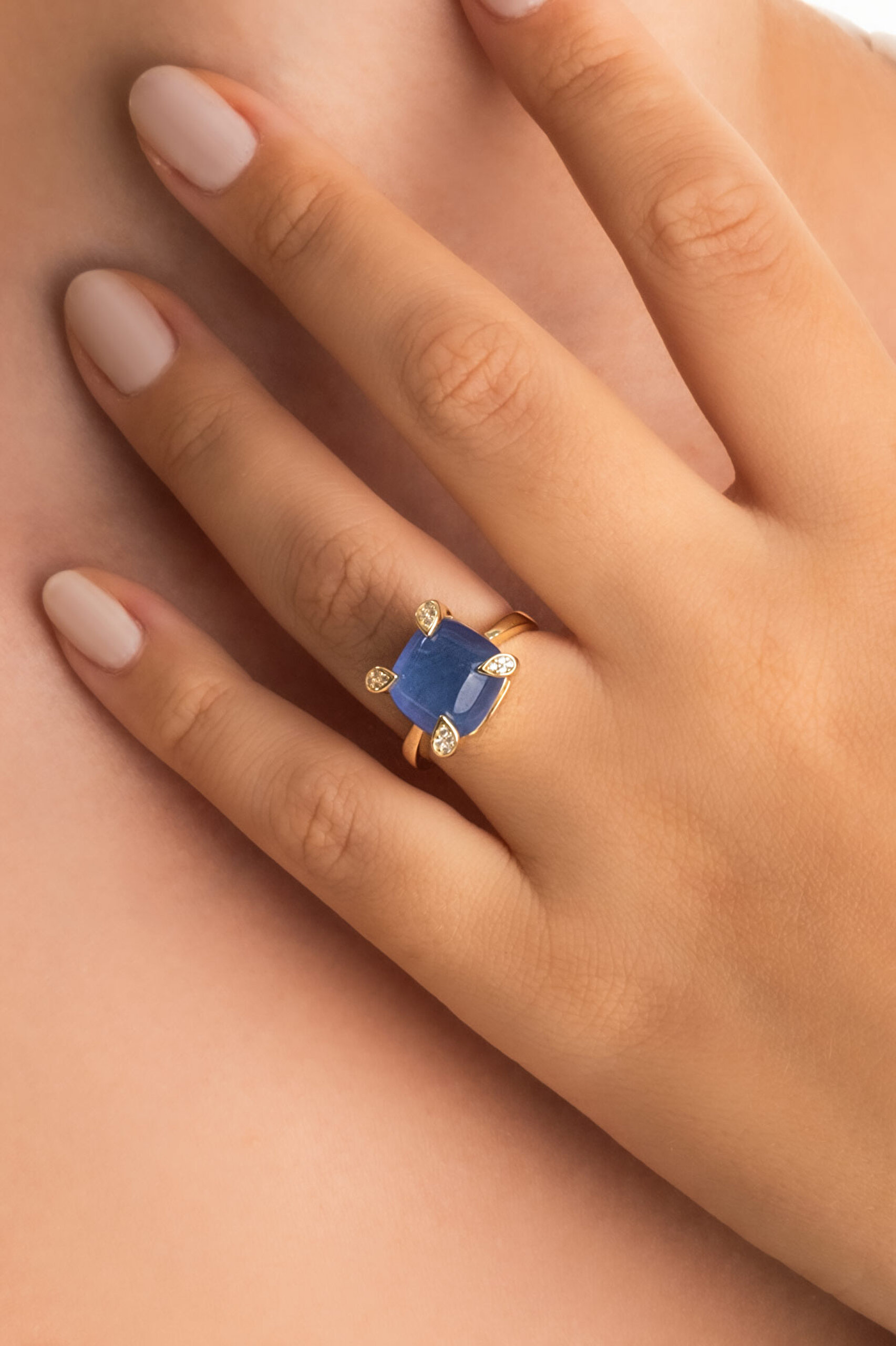 ⁠ Safir Mavisi 18 Ayar Sarı Altın Kaplama Gümüş Tasarım Yüzük_1}