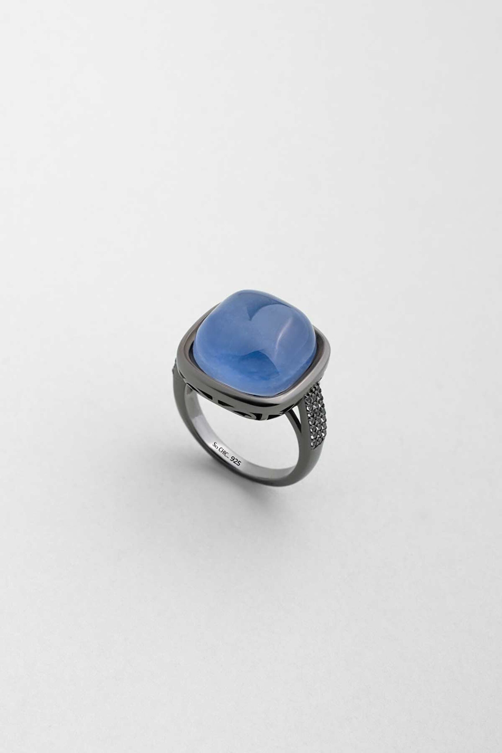 ⁠ Büyülü Safir 18 Ayar Siyah Rodyum Kaplama Gümüş Tasarım Yüzük_0}