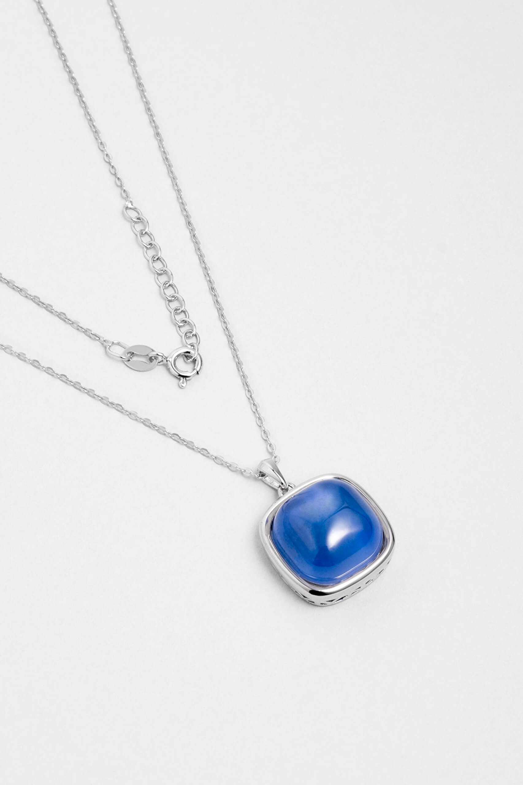 ⁠ Safir Esintisi 18 Ayar Beyaz Altın Kaplama 43 Cm Gümüş Kolye_0}