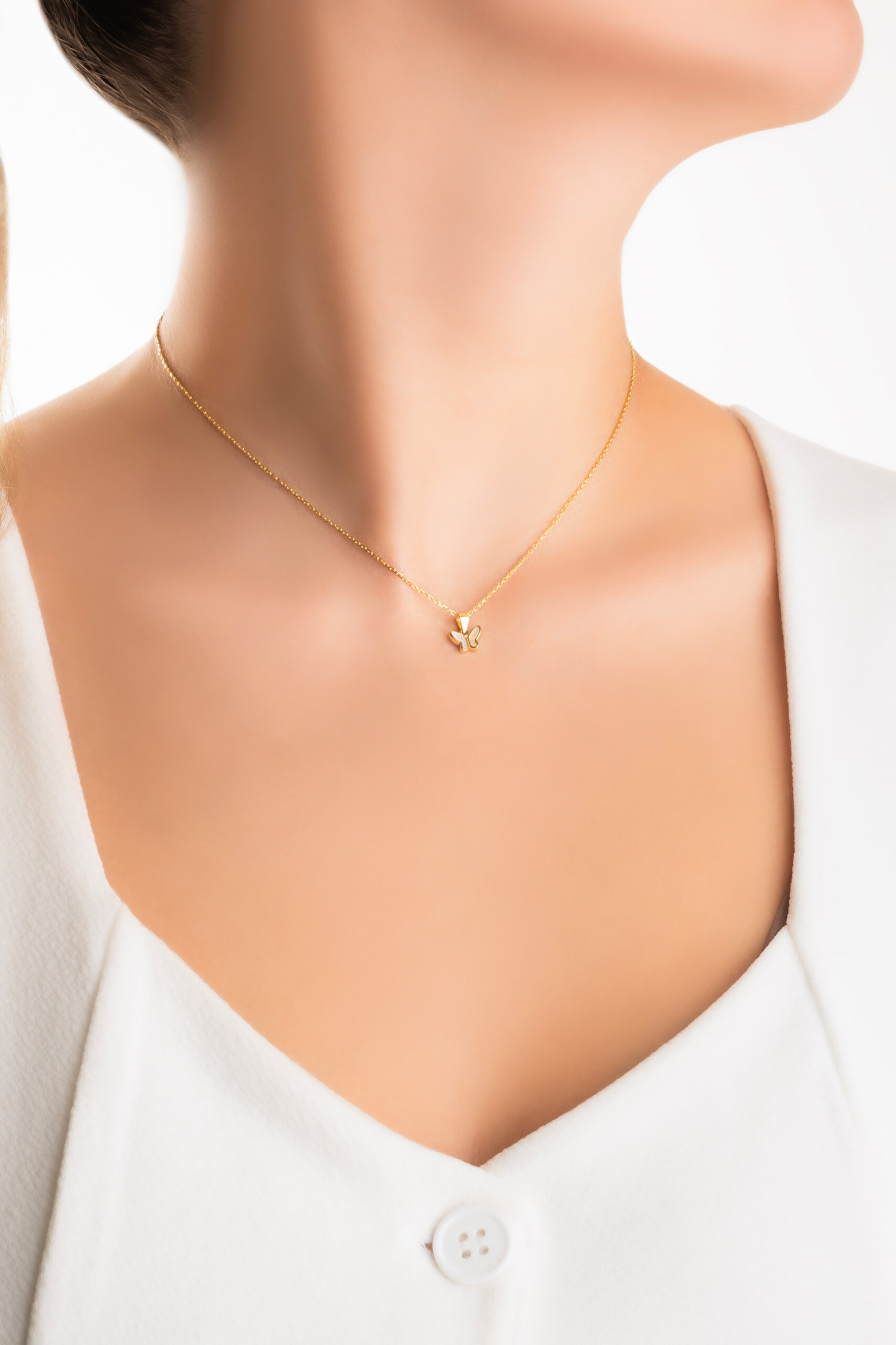 ⁠ Minimal Kelebek 18 Ayar Sarı Altın Kaplama 42 Cm Gümüş Kolye_3}