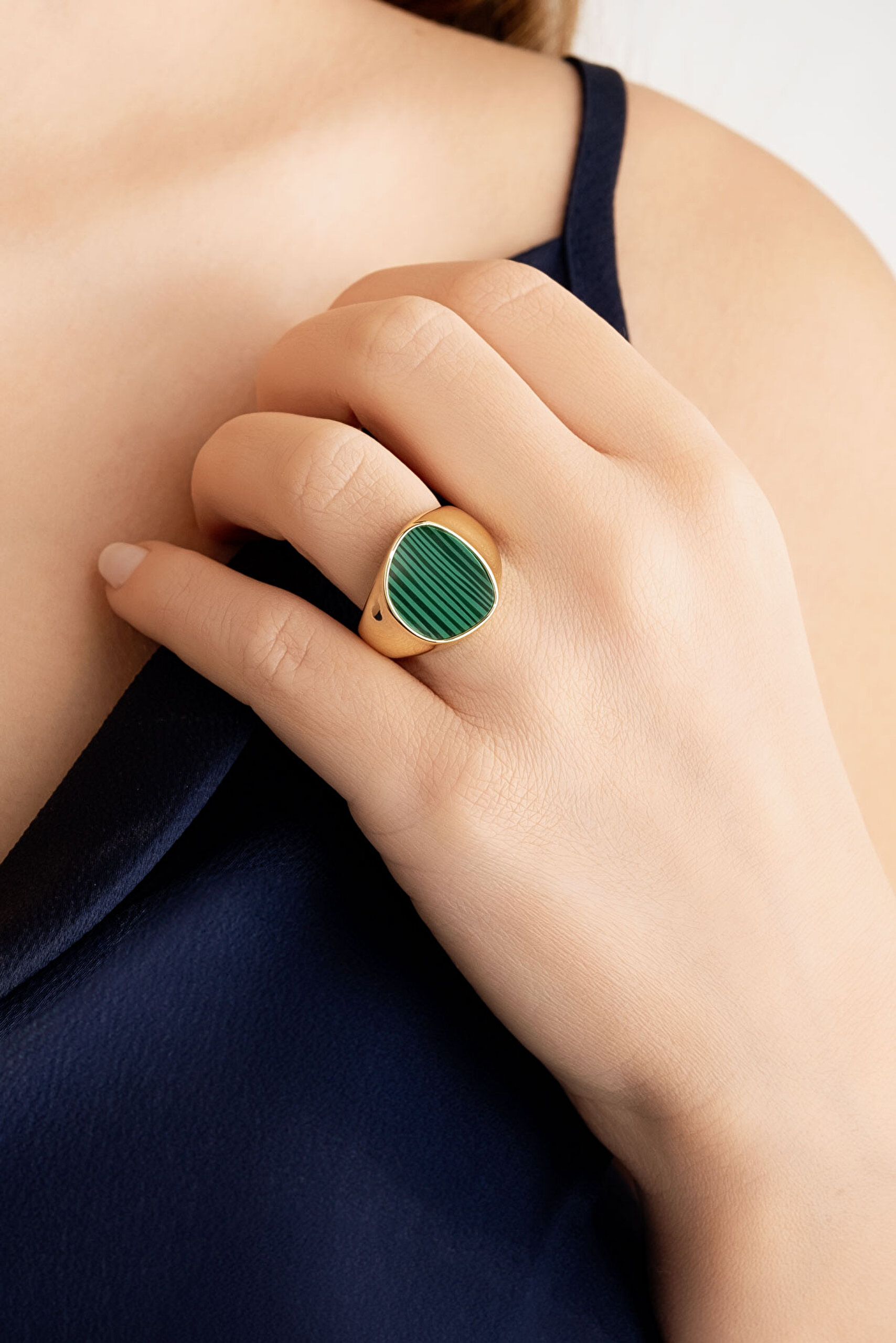 ⁠ Green Majesty 18 Ayar Sarı Altın Kaplama Gümüş Yüzük_2}