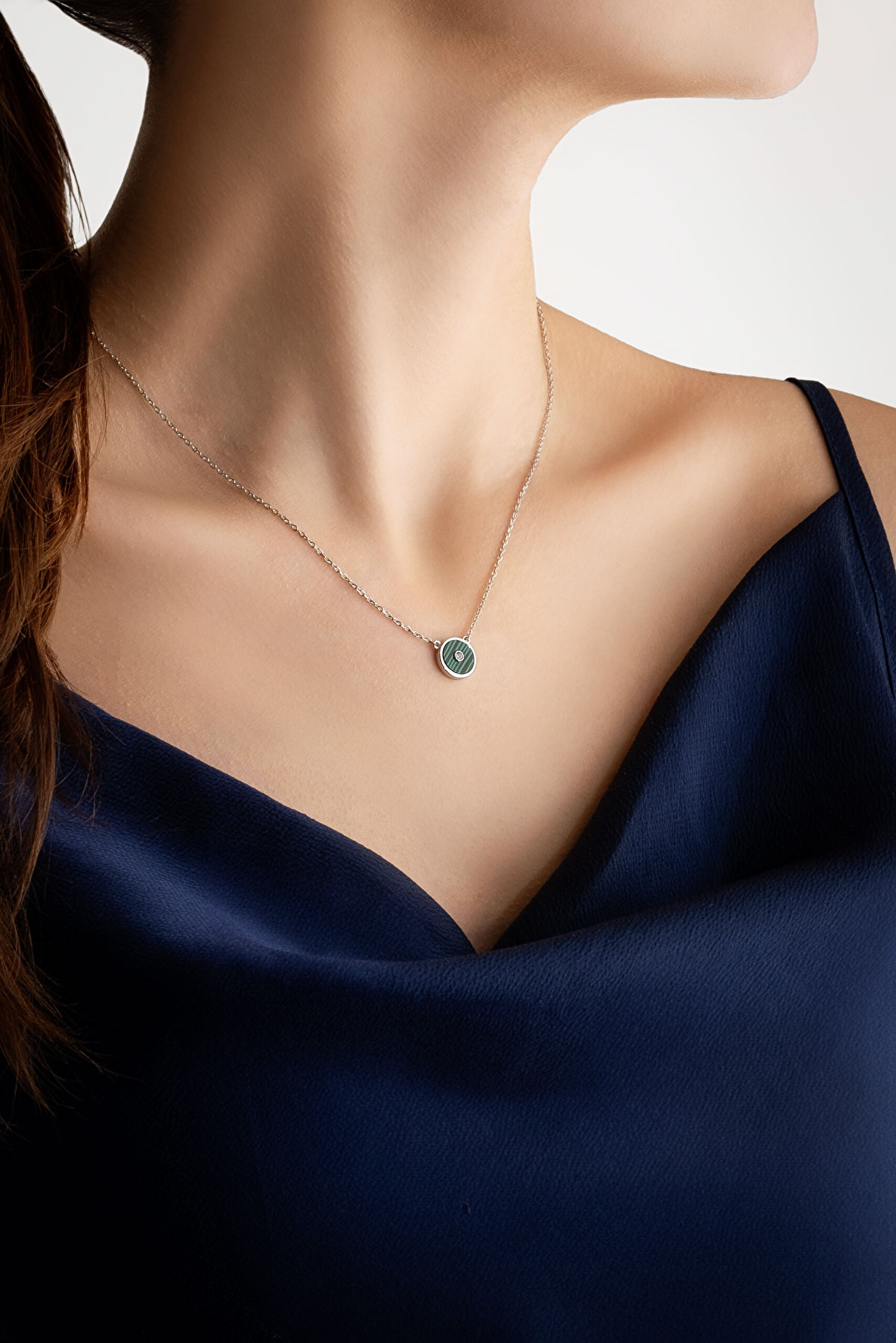 ⁠ Minimal Malahit 18 Beyaz Altın Kaplama 44 Cm Gümüş Kolye_2}