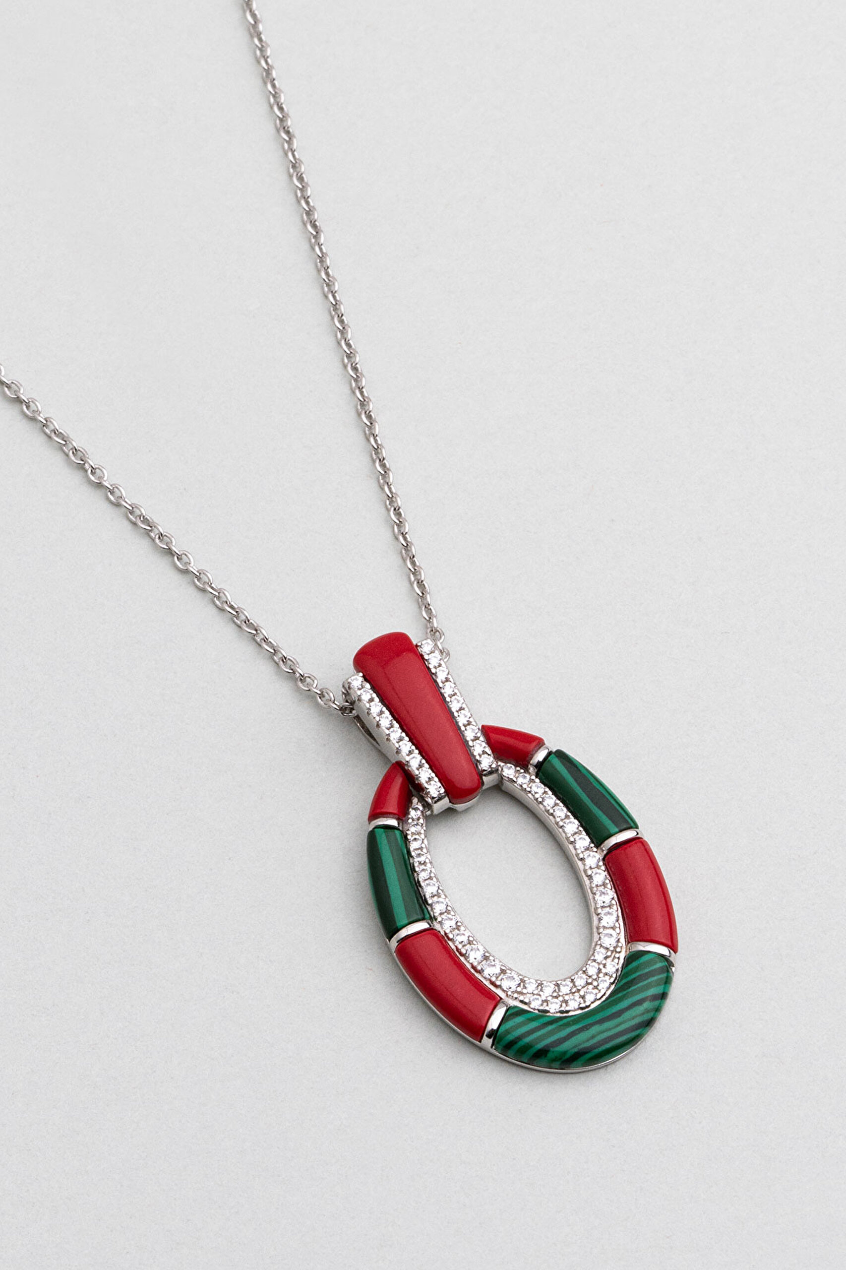 ⁠ Malahit Ve Mercan Taşlı 18 Ayar Beyaz Altın Kaplama 45 Cm Gümüş Tasarım Kolye_1}