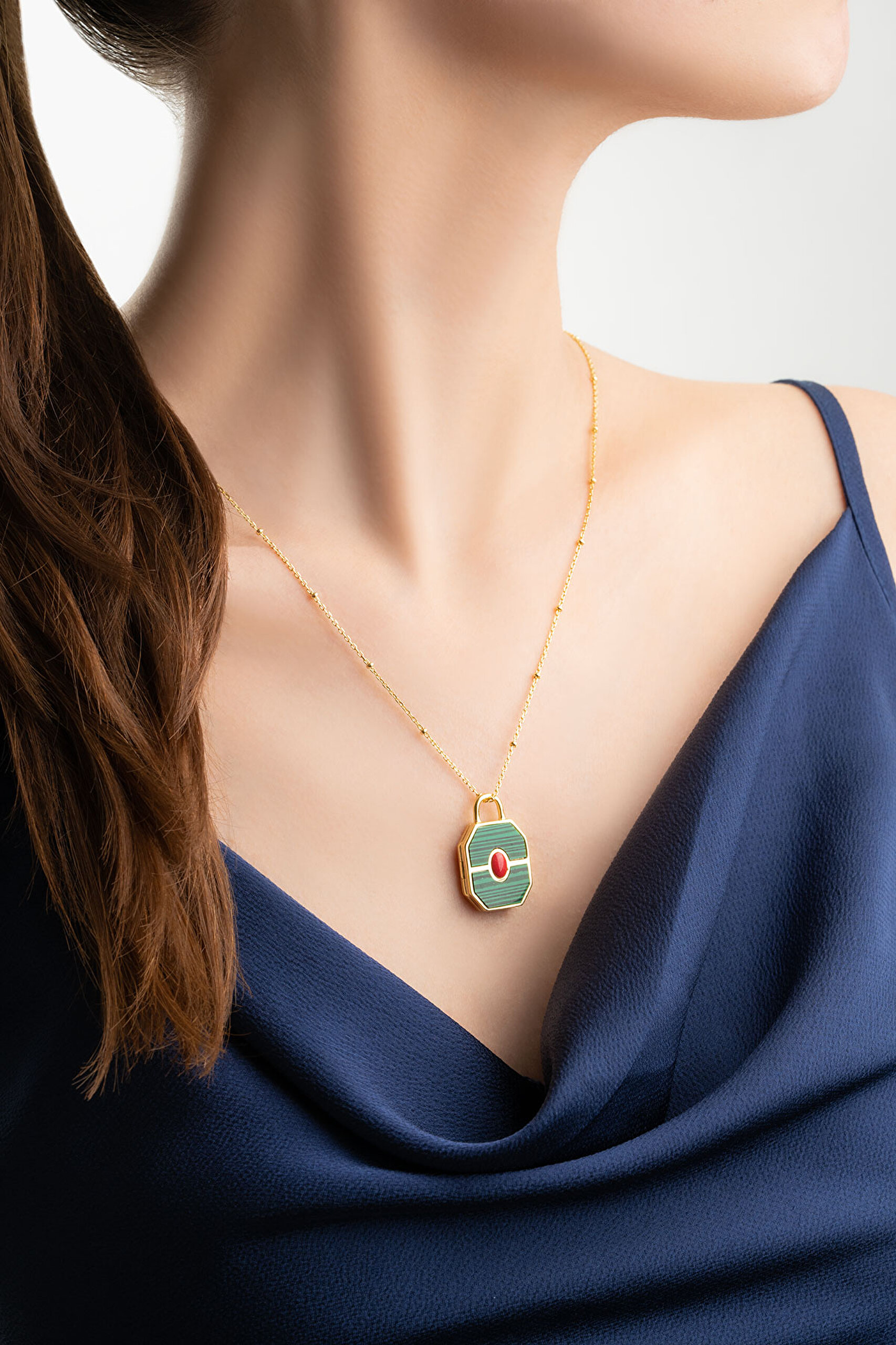 ⁠ Malahit Kapsülü 18 Ayar Sarı Altın Kaplama 55 Cm Gümüş Malahit Kolye_5}