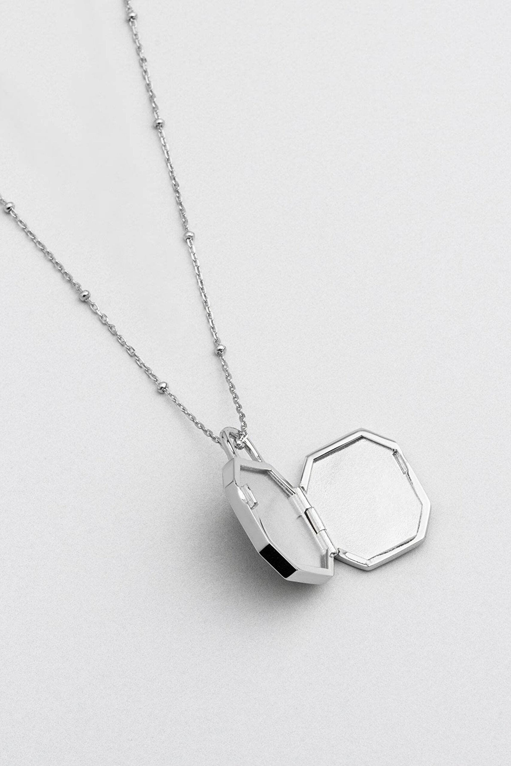 ⁠ Malahit Kapsülü 18 Ayar Beyaz Altın Kaplama 55 Cm Gümüş Malahit Kolye_5}