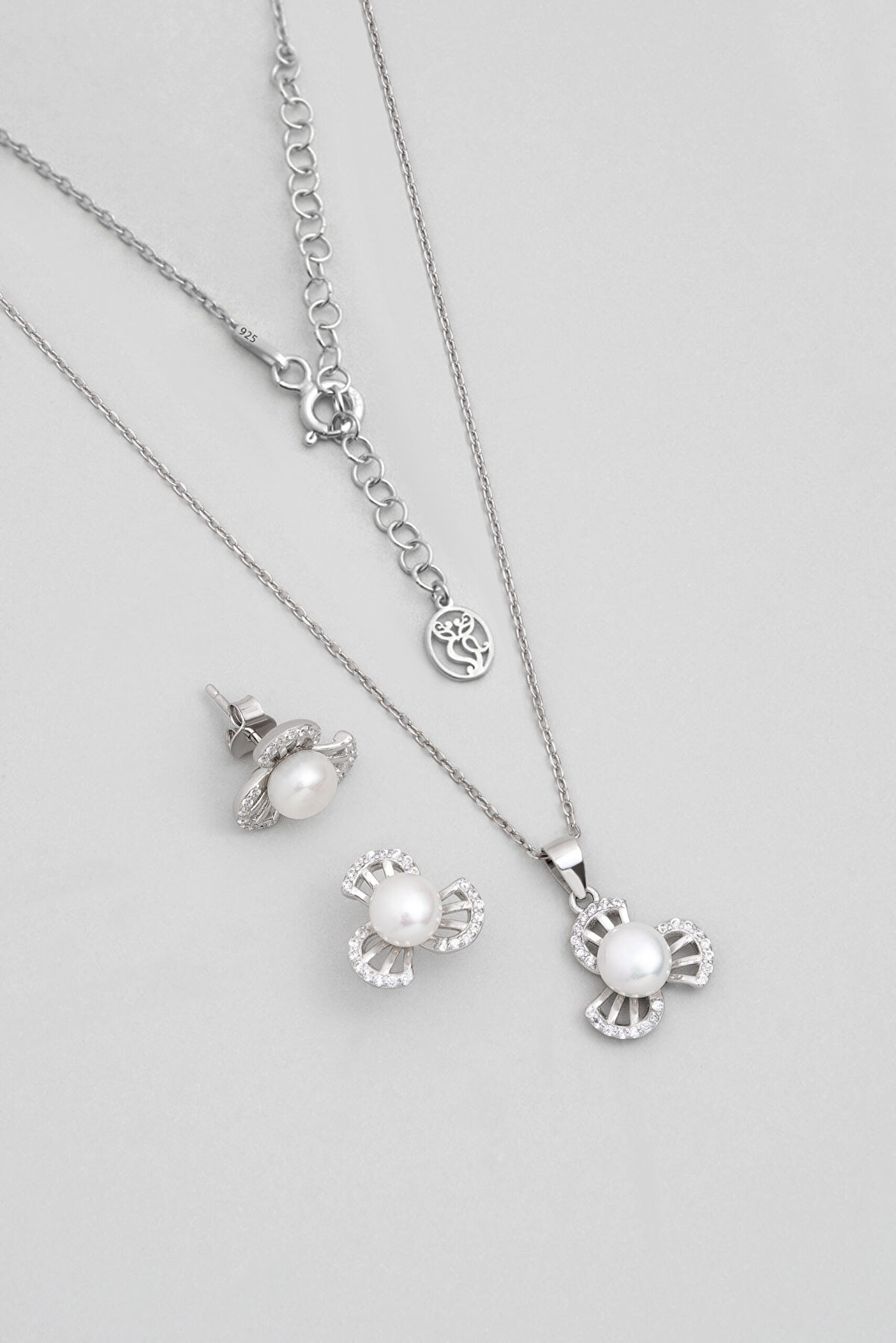 Şans İncisi 18 Ayar Beyaz Altın Kaplama Gümüş Seti - 0