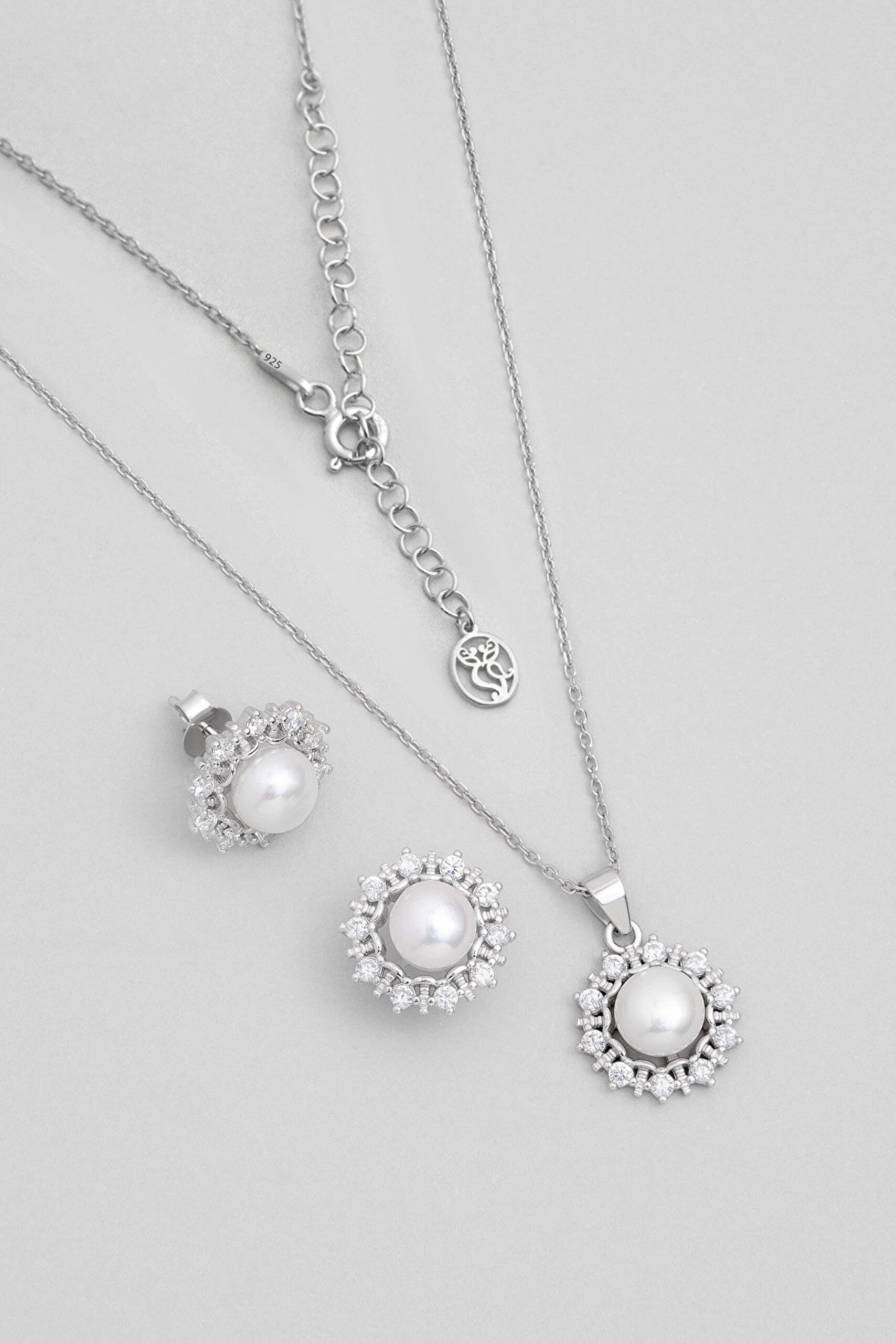 Nostaljik İnci 18 Ayar Beyaz Altın Kaplama Gümüş Seti - 0