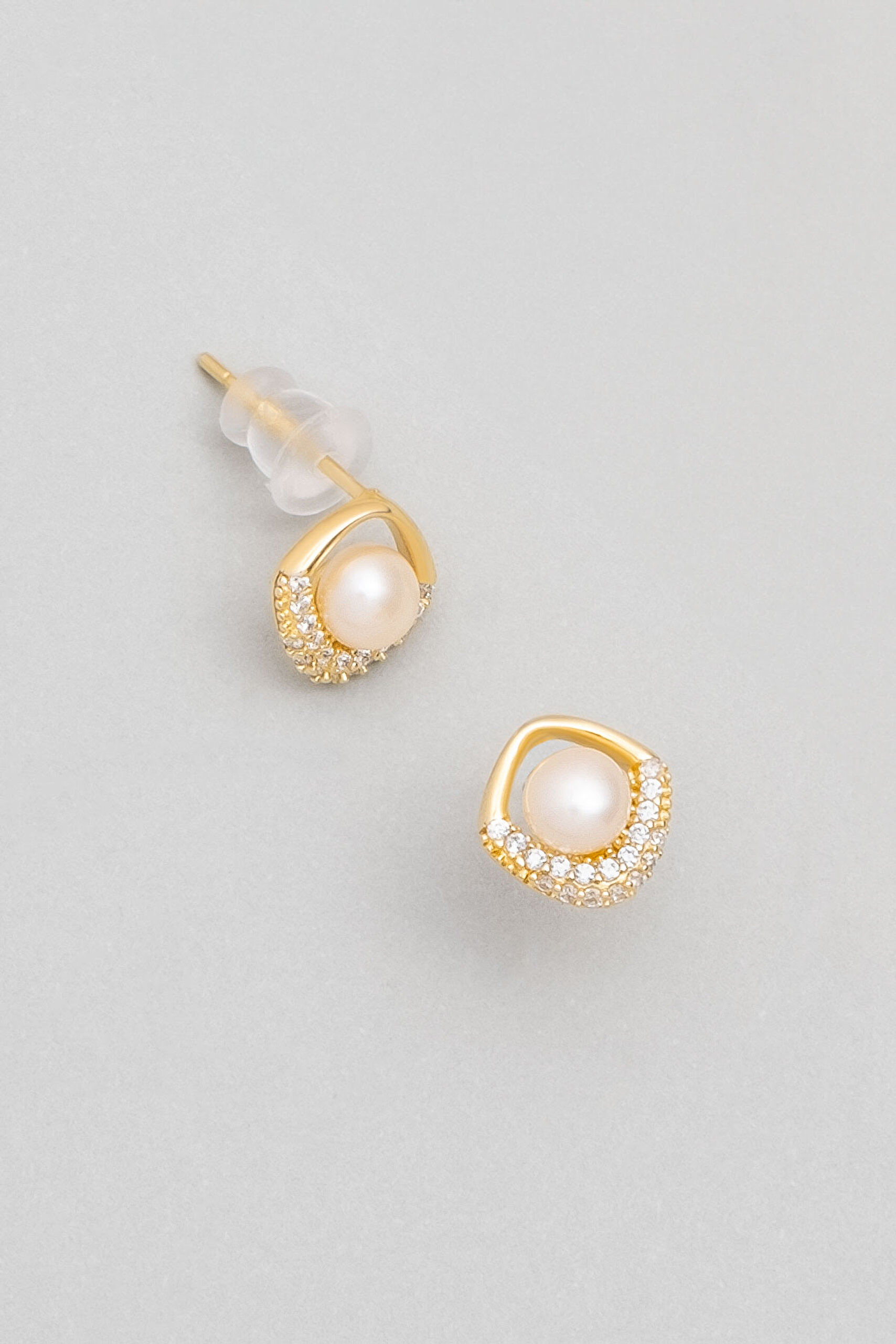 ⁠ İnci Zarafeti 18 Ayar Sarı Altın Kaplama Gümüş Seti_4}